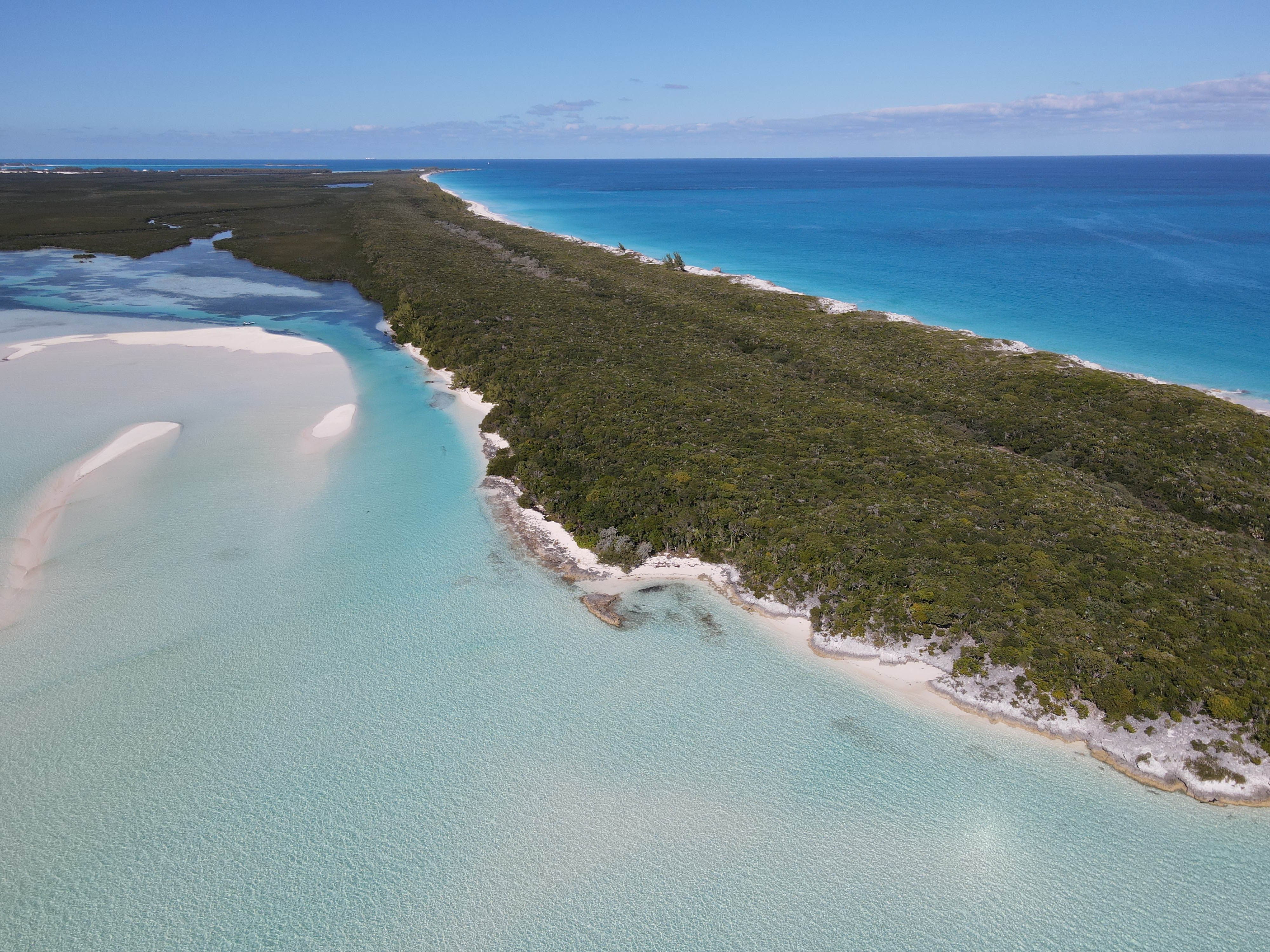 Haines Cay The Berry Islands, Bahamas , Caribbean Private Islands