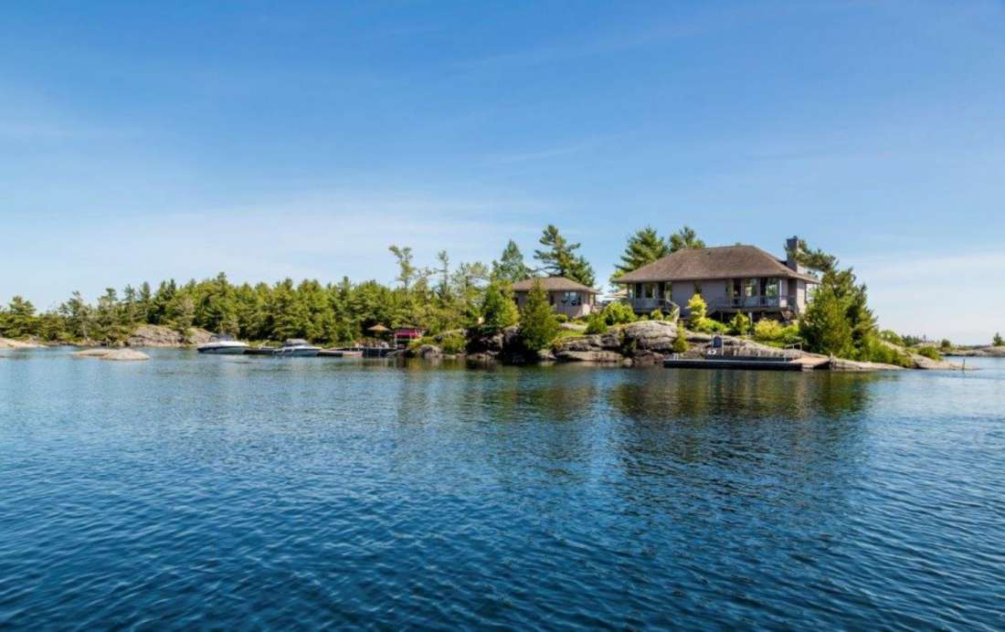 Navy's Acre Island Bay, Ontario , Canada Private Islands