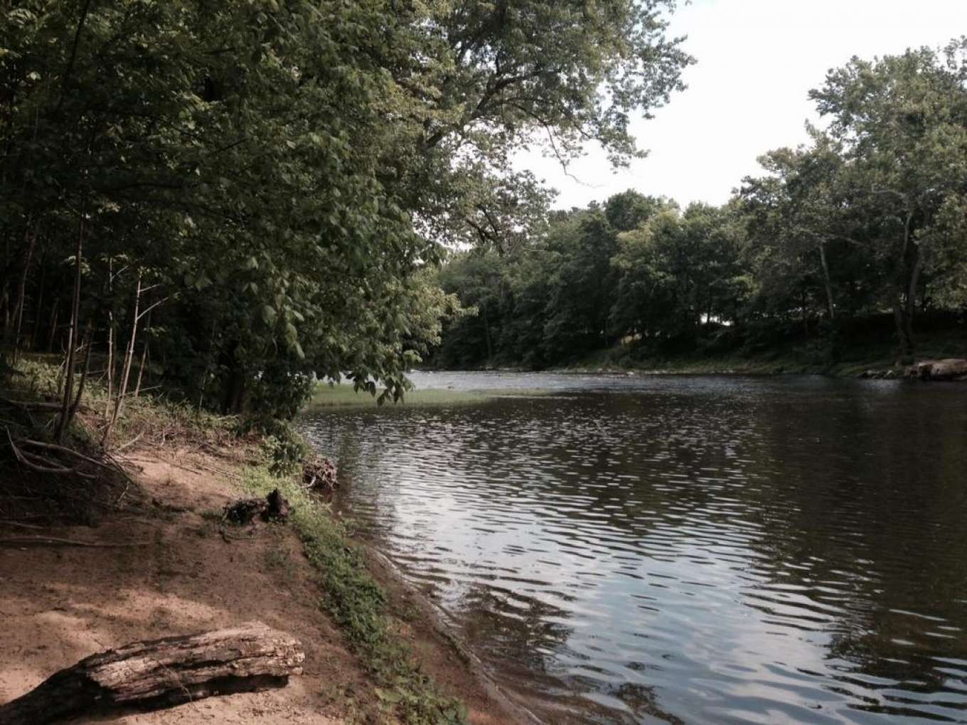 Johnson Island Alderson West Virginia, United States Private