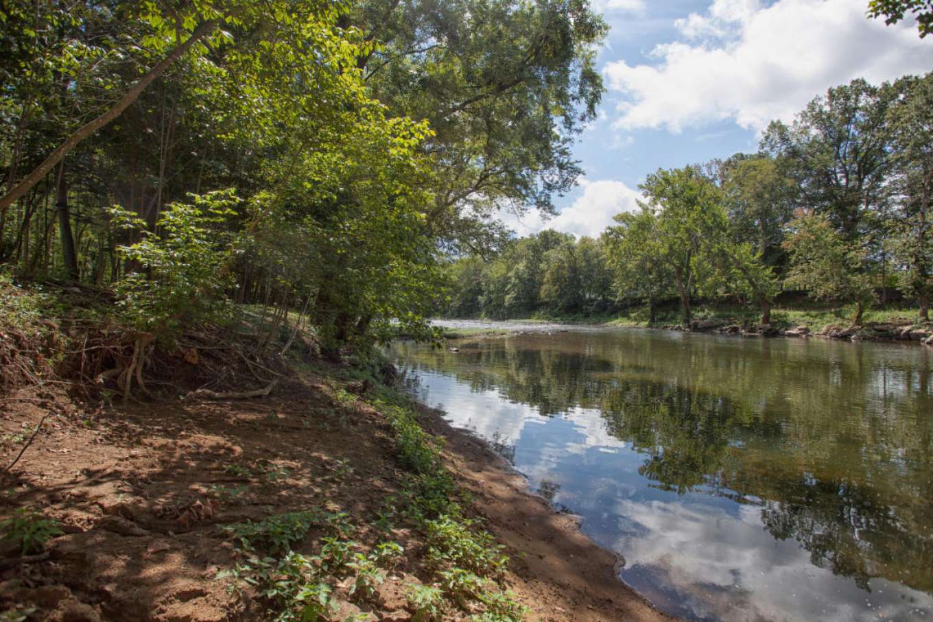 Johnson Island Alderson West Virginia, United States Private