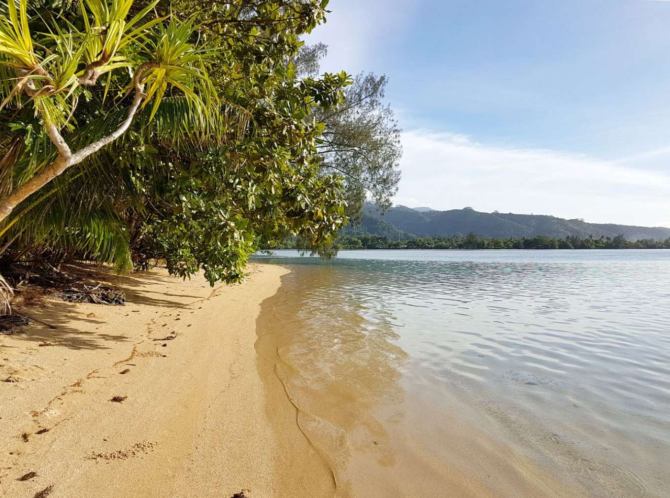 Motu Mapeti - French Polynesia, South Pacific - Private Islands for Rent