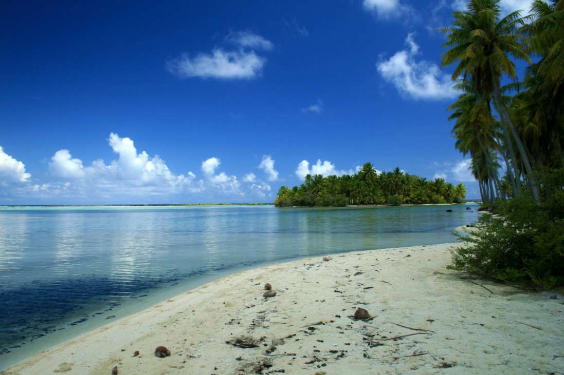 Motu Moie French Polynesia, South Pacific Private Islands for Sale
