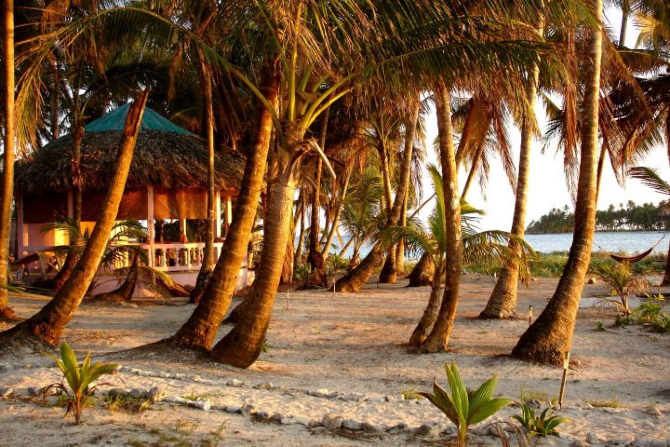 Pink Pearl Island Nicaragua, Central America Private Islands for Sale