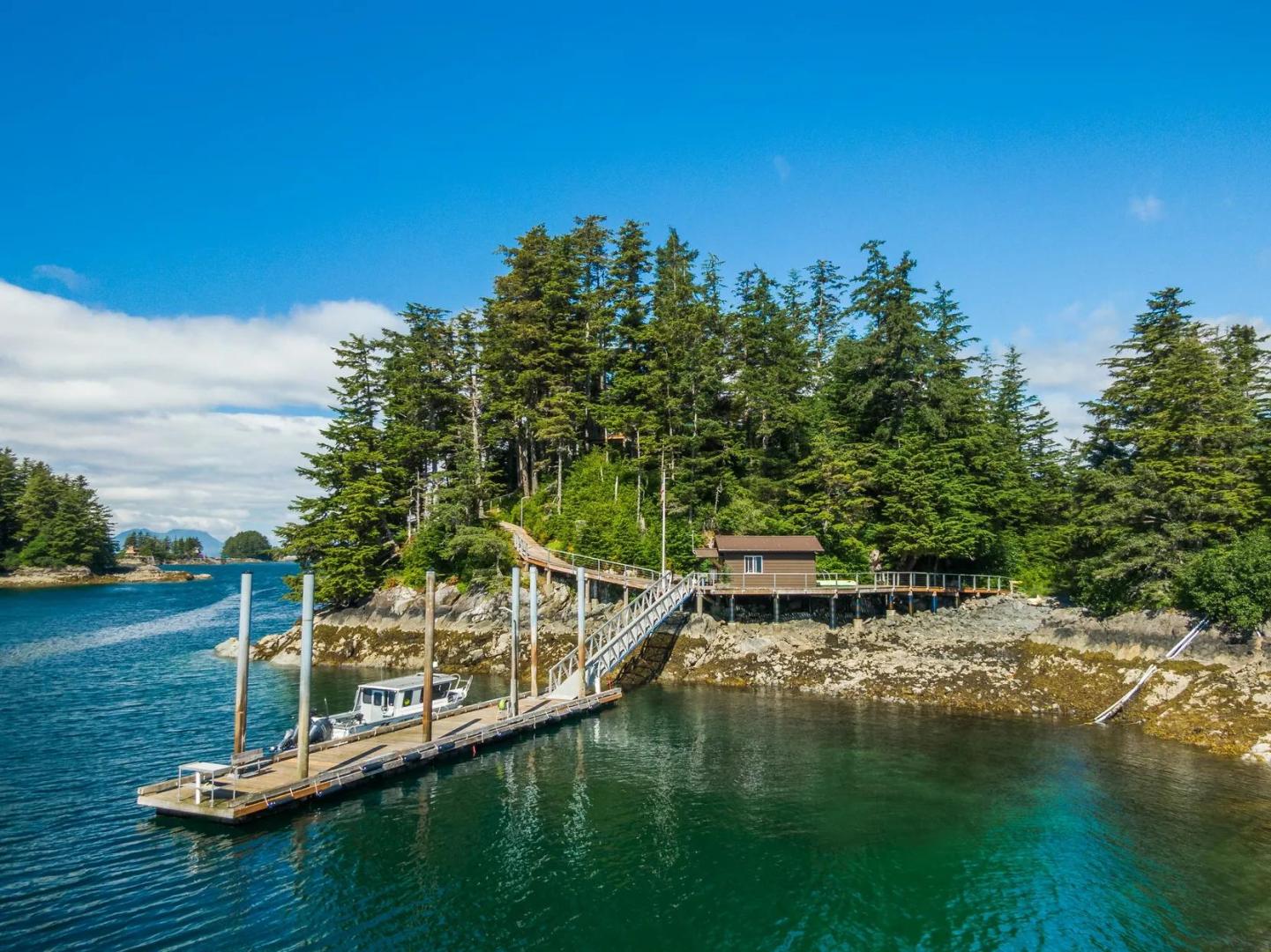 Guckers Island – Private island in Alaska, United States