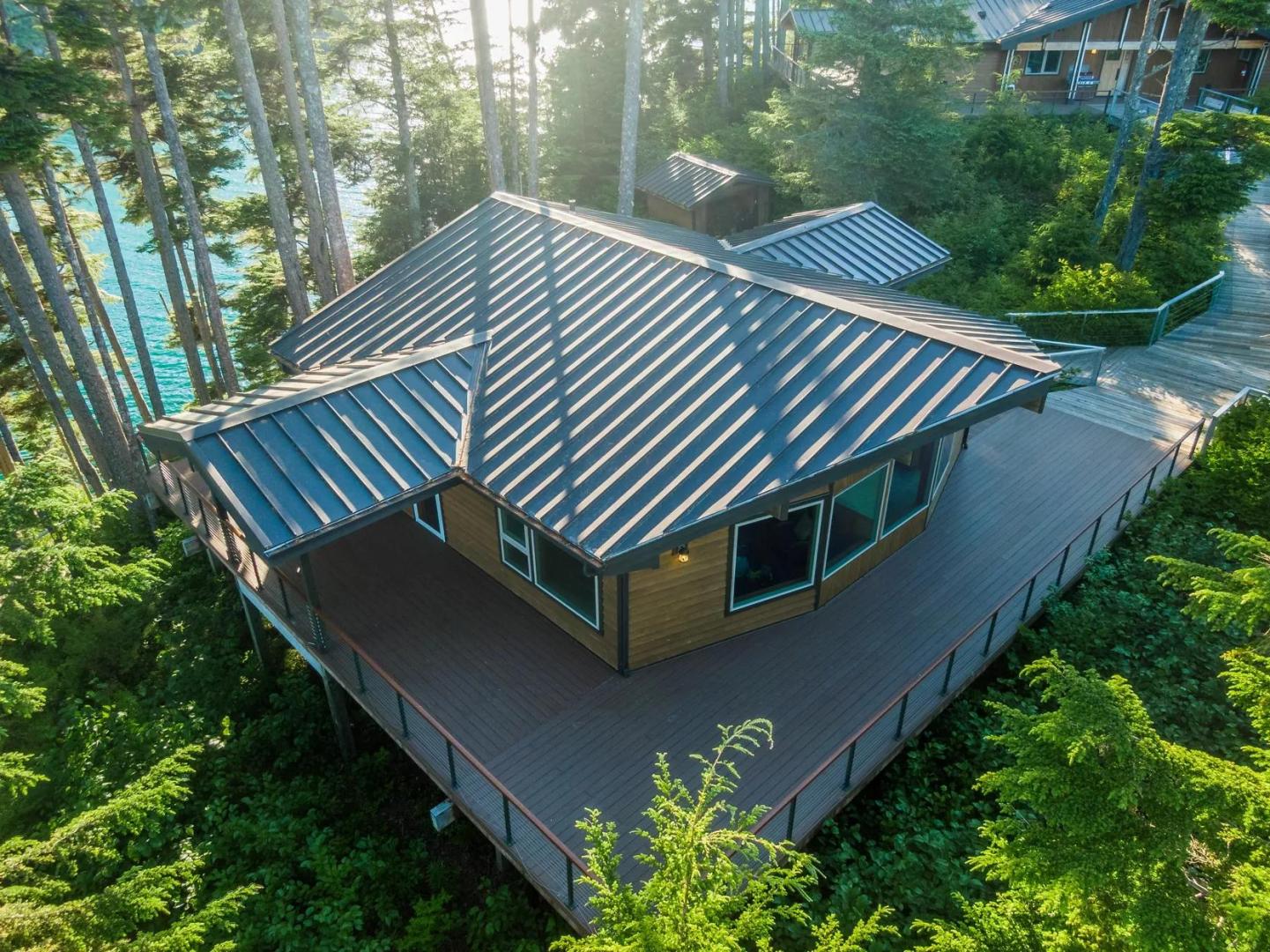 Guckers Island – Private island in Alaska, United States