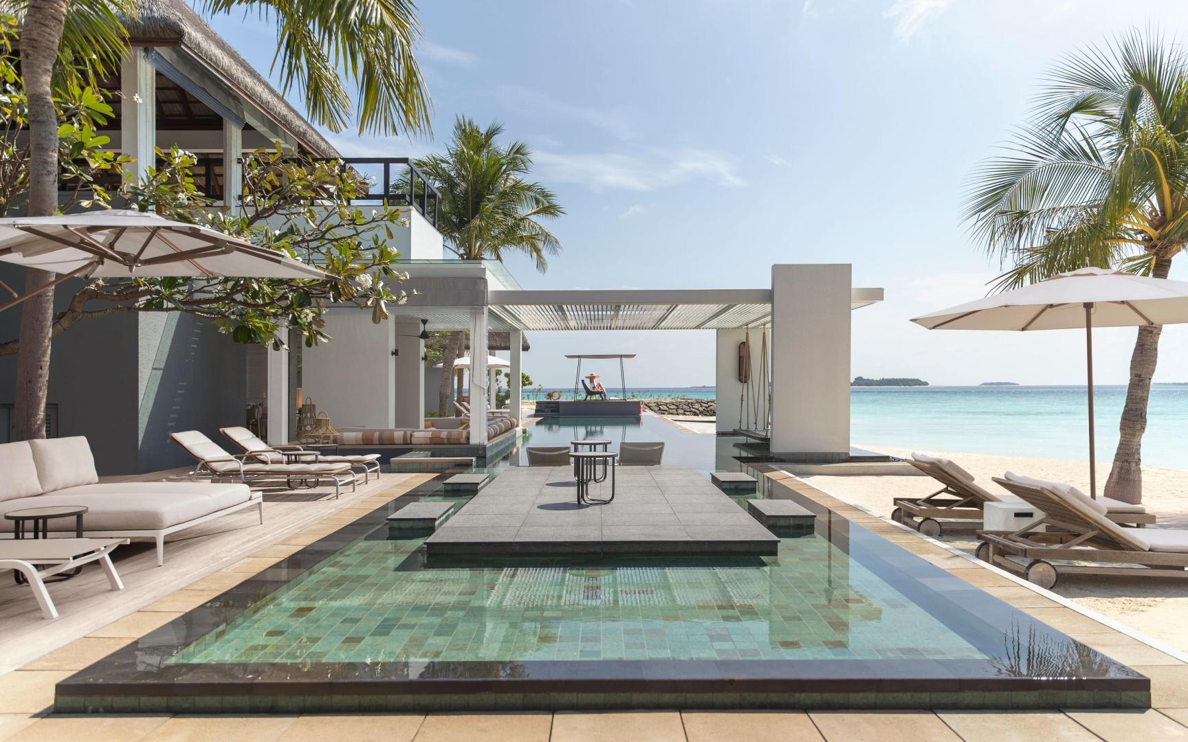 Four Seasons Landaa Giraavaru – Private island in Maldives, Asia & Middle East
