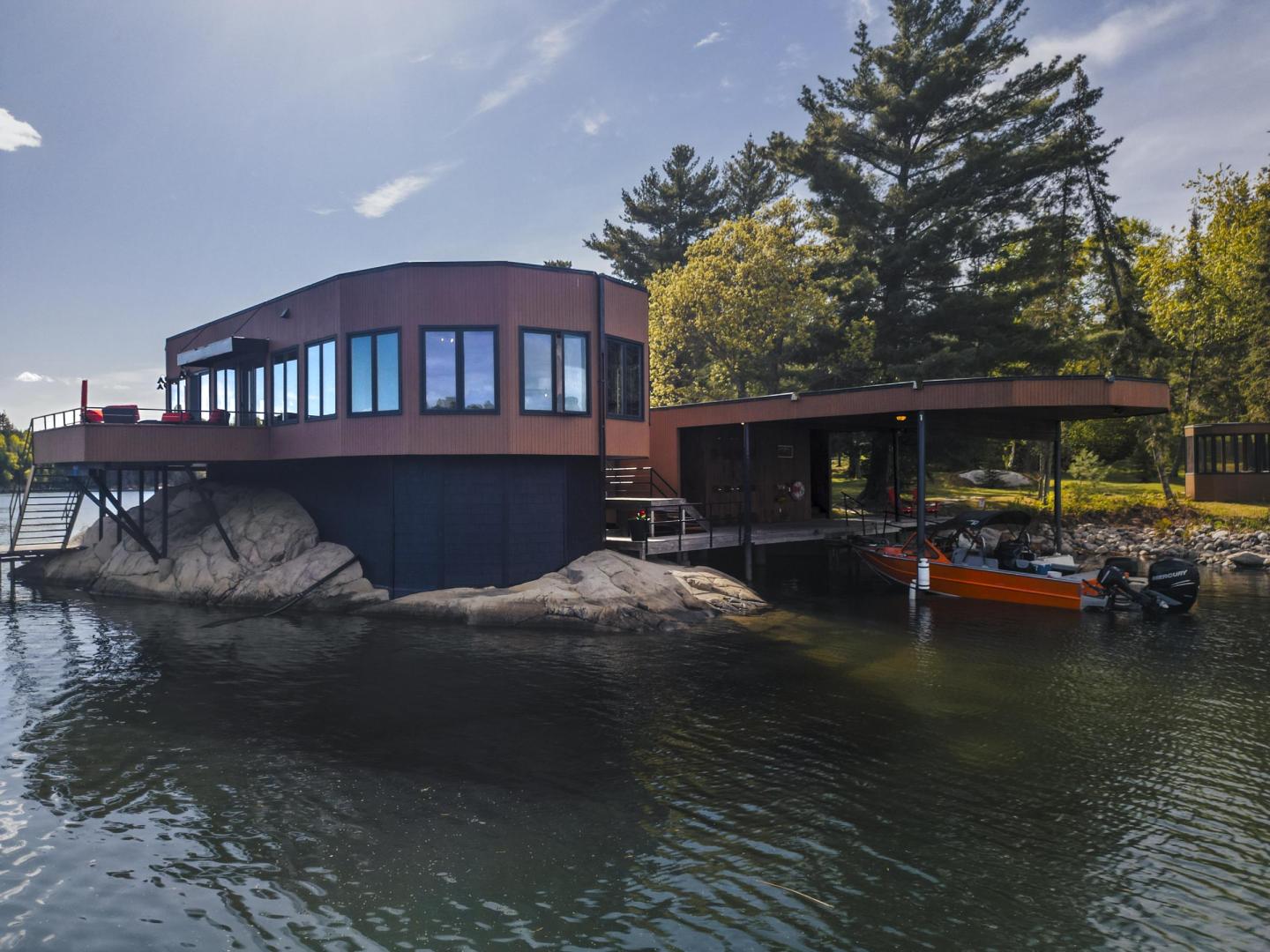 Whitefish Bay – Private island in Northern Ontario, Ontario, Canada