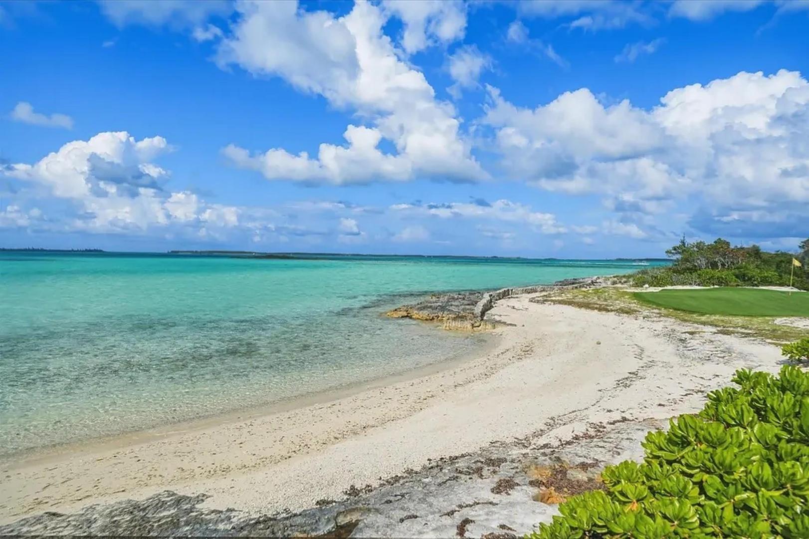Crown Pigeon Island & Cay – Private island in Eleuthera, Bahamas, Caribbean