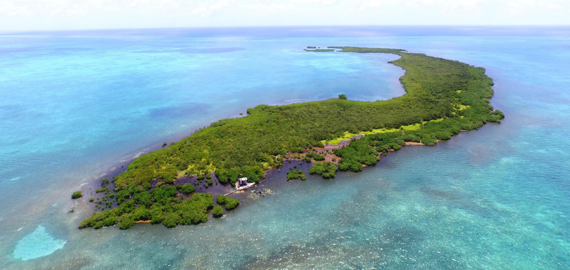 Crawl Caye (Belize City) image