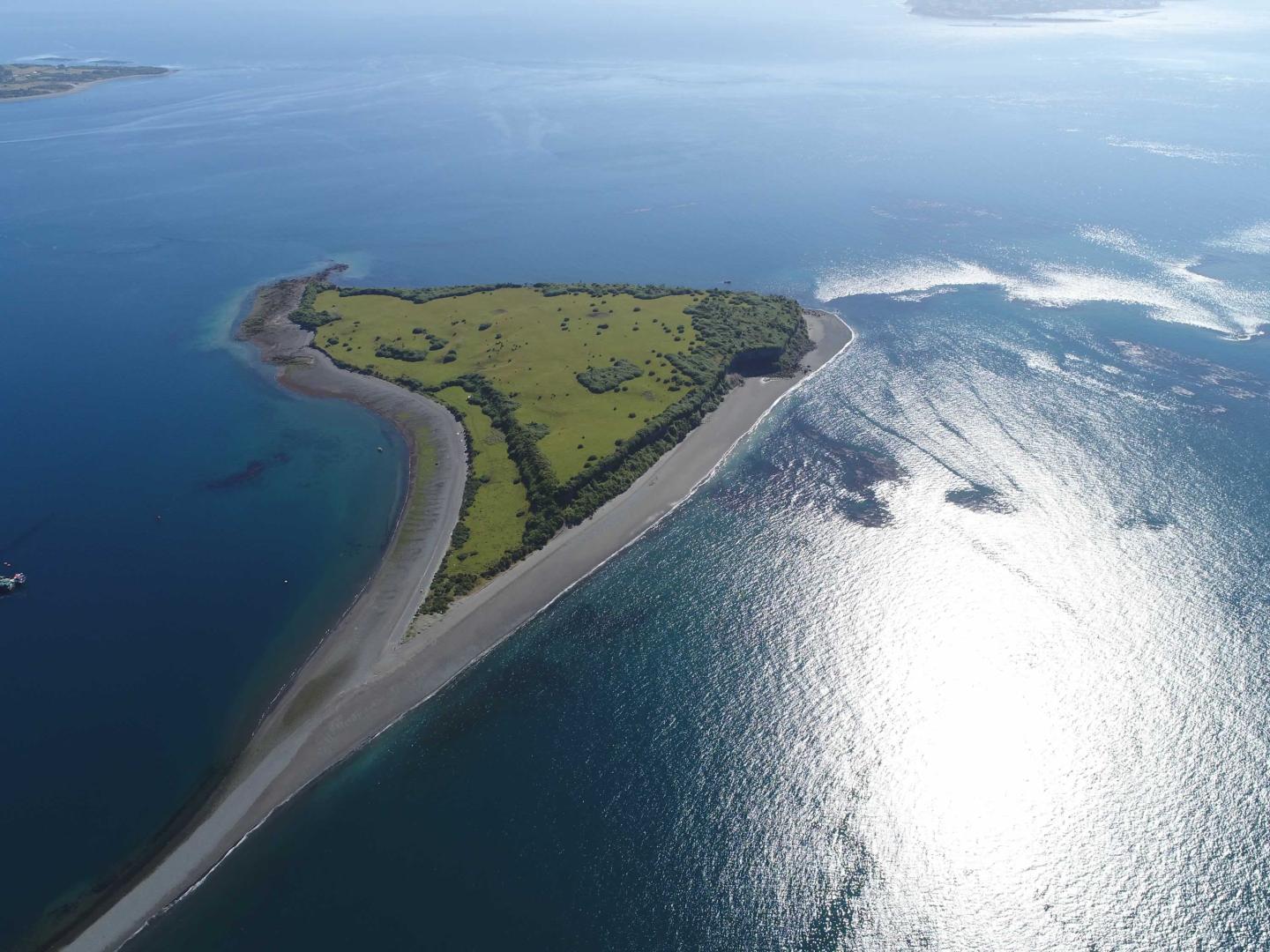 Isla Imelev image