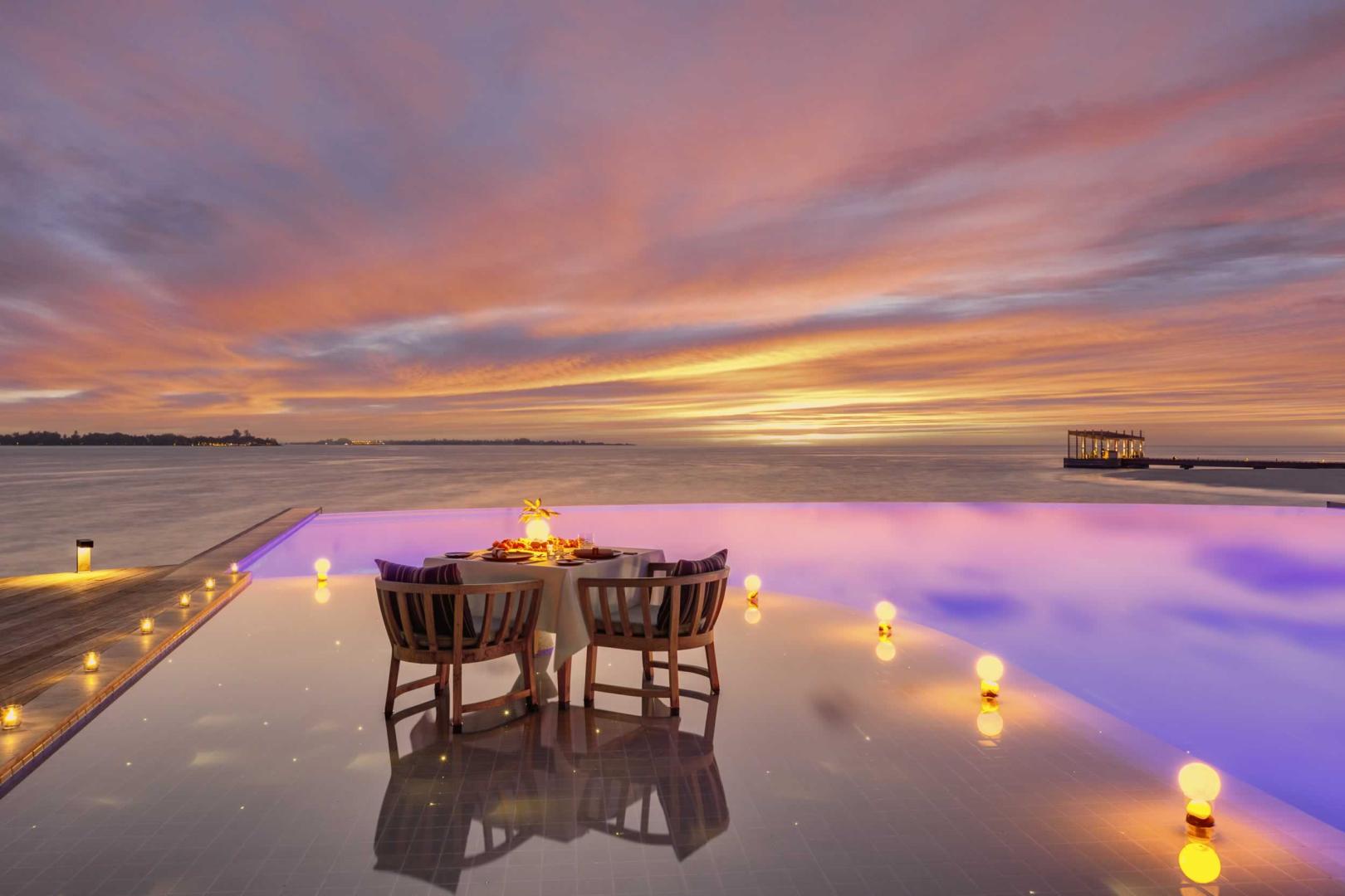 Kudadoo Private Island image