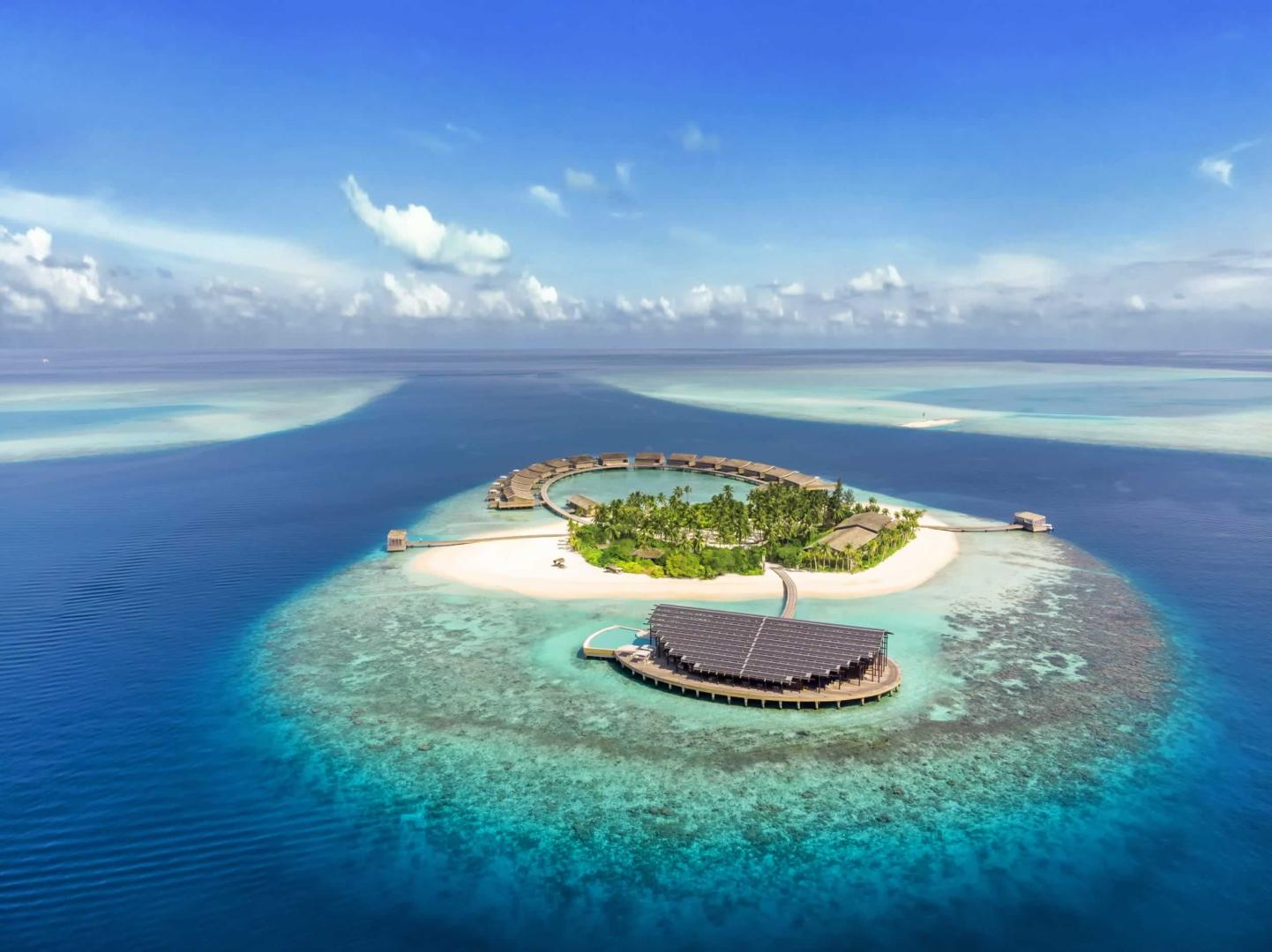 Kudadoo Private Island image