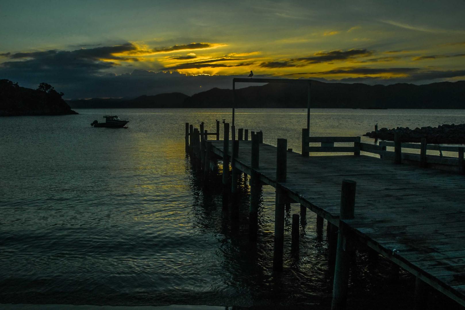 Slipper Island image