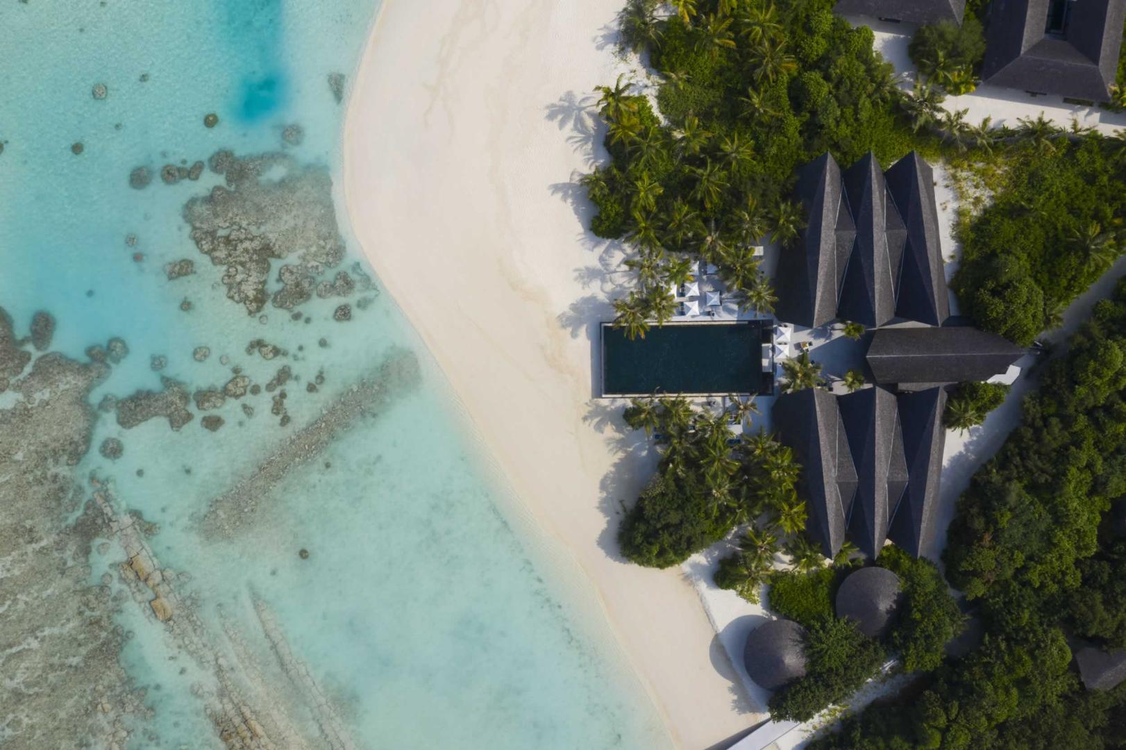 Movenpick Resort Kuredhivaru Maldives image