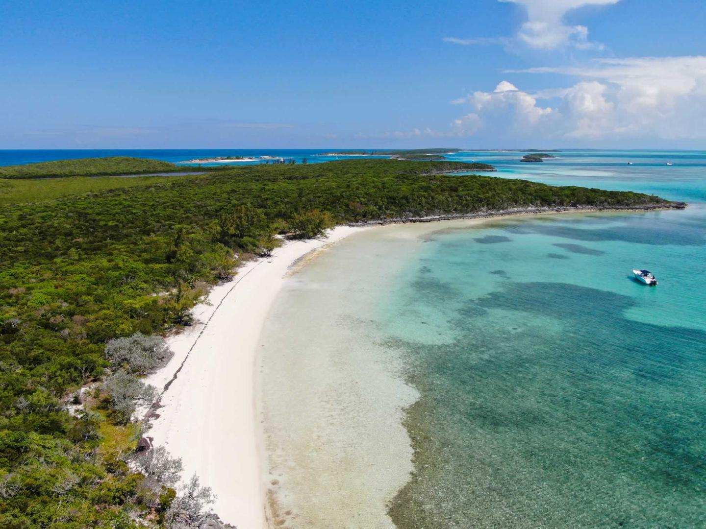 Hoffmans Cay image