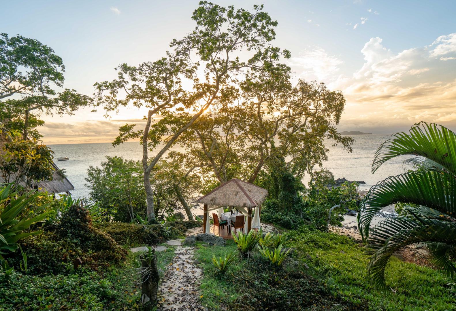 Royal Davui image