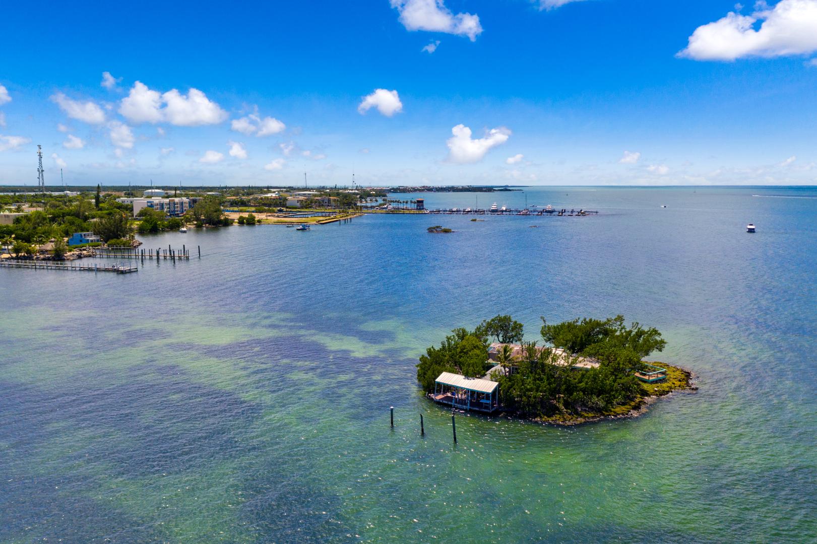 Pretty Joe Rock – Private island in Florida, United States