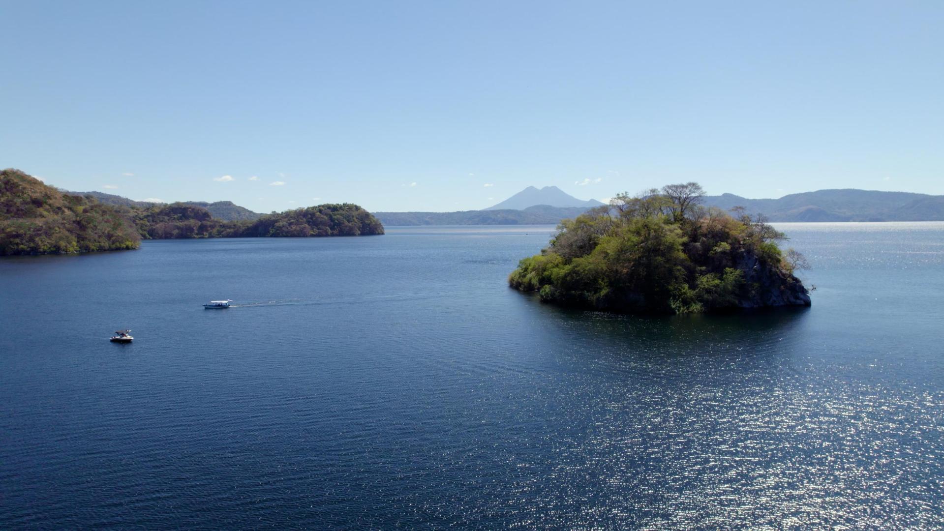 Love Island – Private island in El Salvador, Central America