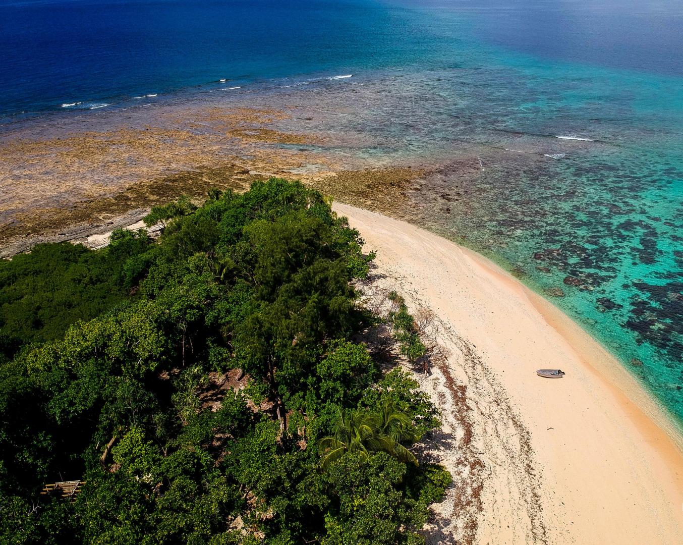 Dany Island – Private island in Vanuatu, South Pacific