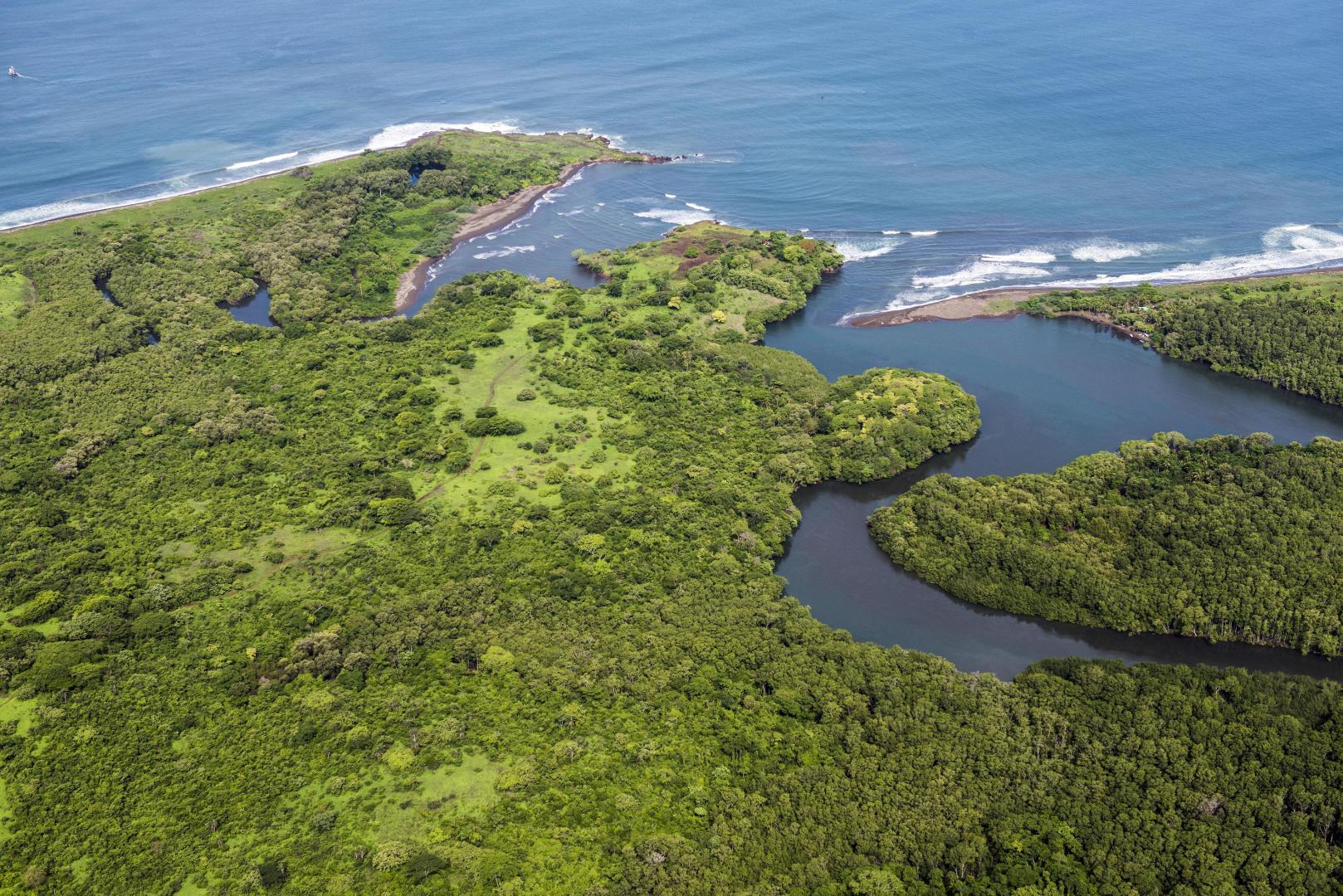Punta Loros – Private island in Costa Rica, Central America