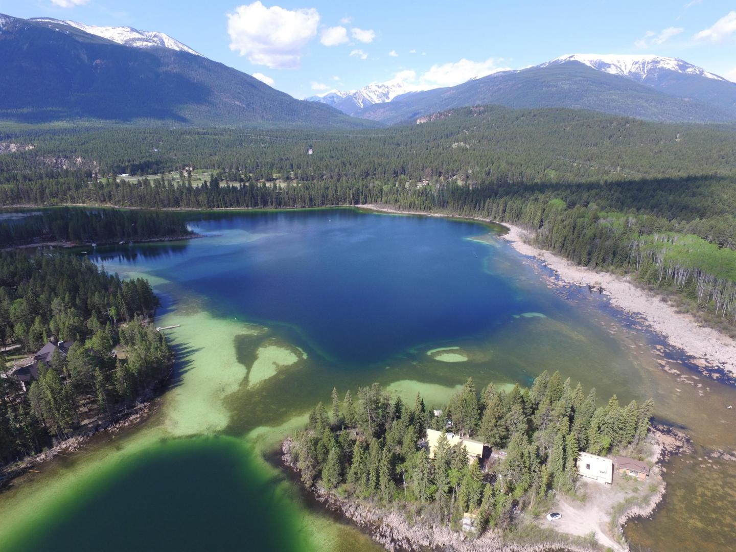 4-acre Private Island near Invermere – Private island in British Columbia, Canada