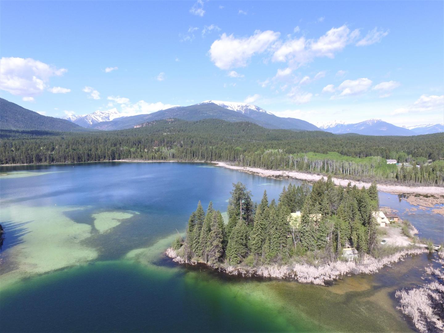 4-acre Private Island near Invermere – Private island in British Columbia, Canada