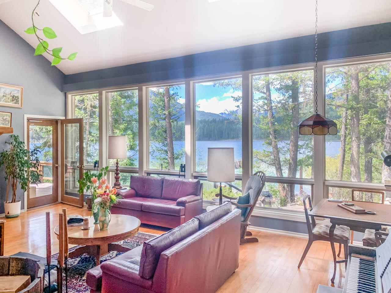 4-acre Private Island near Invermere – Private island in British Columbia, Canada