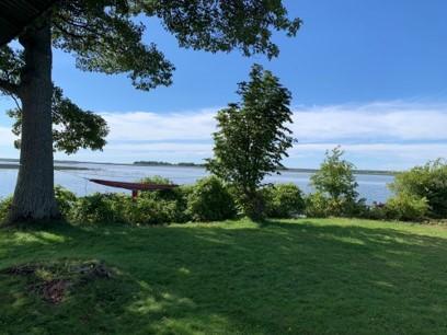 Ile Fraser – Private island in Quebec, Canada