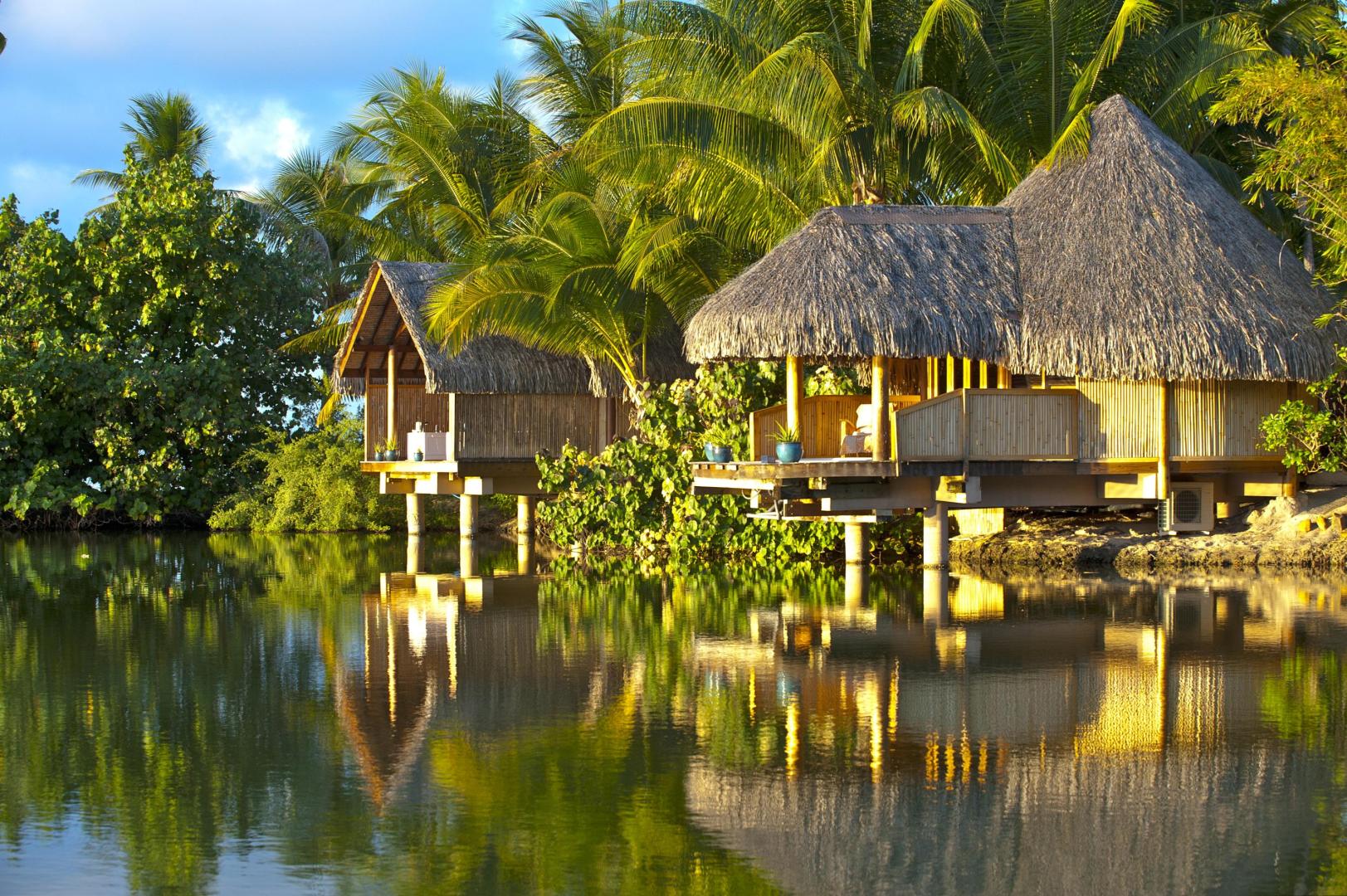 Le Taha'a – Private island in French Polynesia, South Pacific