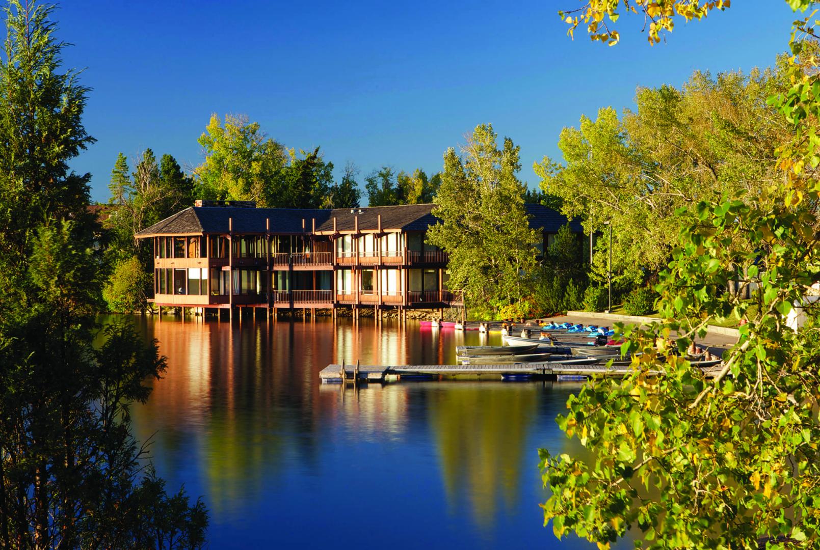 Emerald Lake Lodge – Private island in British Columbia, Canada
