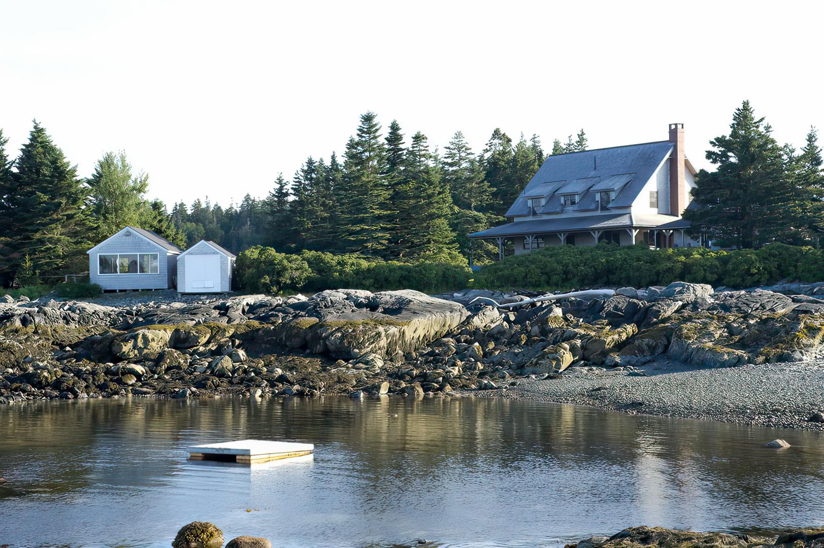 Spectacle Island – Private island in Maine, United States