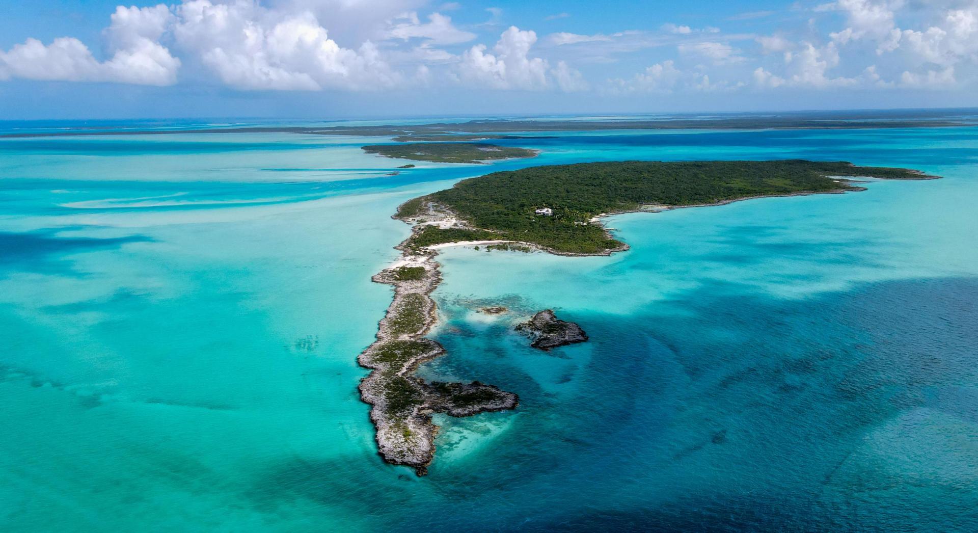 Clove Cay – Private island in The Exumas, Bahamas, Caribbean