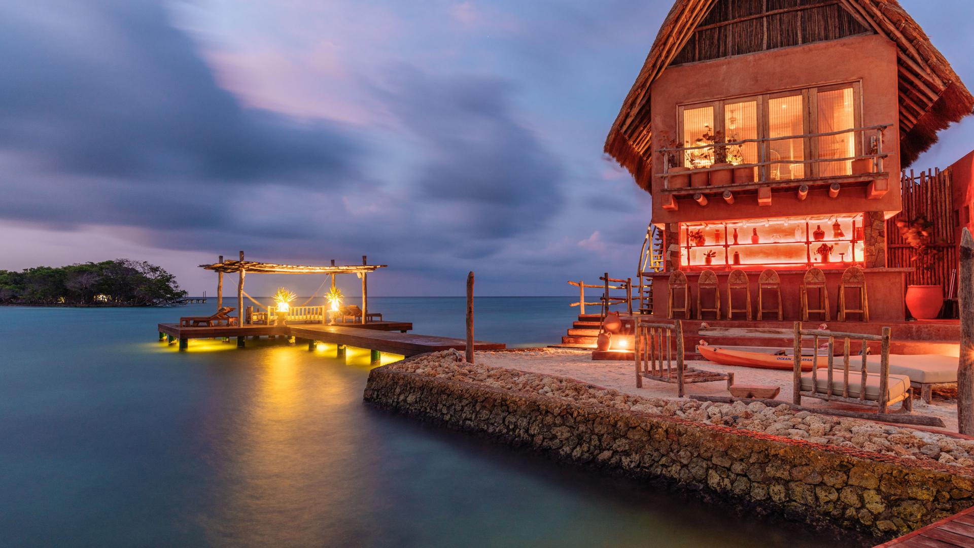Isla Calamambo – Private island in Colombia, South America