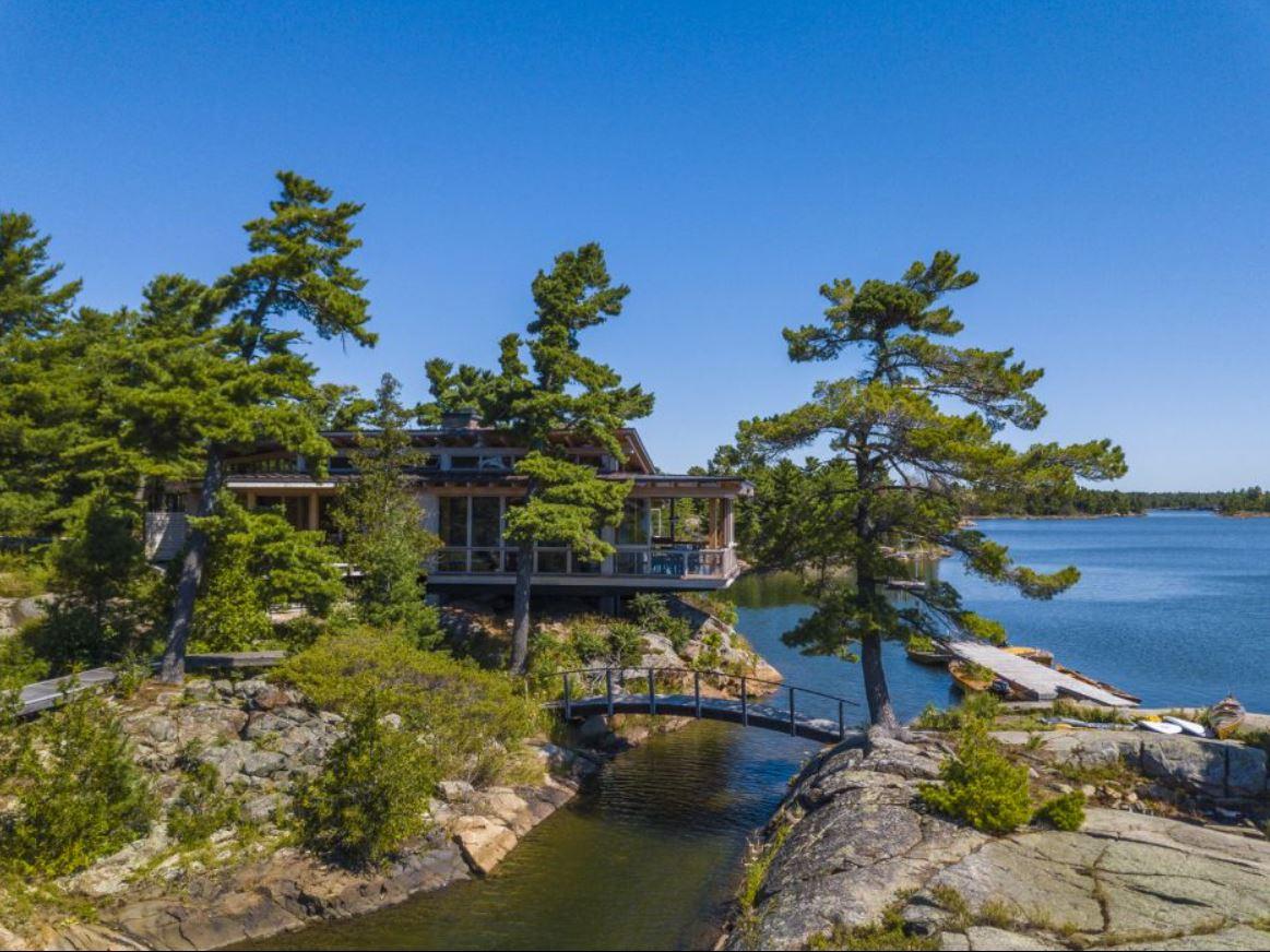 Burritts Island – Private island in Georgian Bay, Ontario, Canada