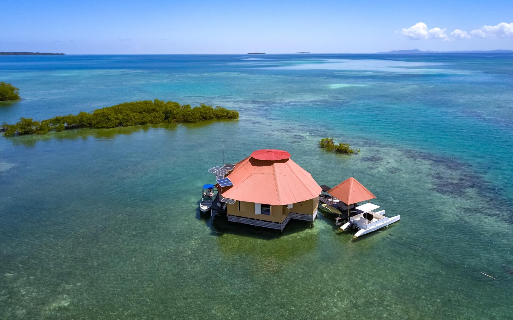 Jack Analys Cay – Private island in Panama, Central America