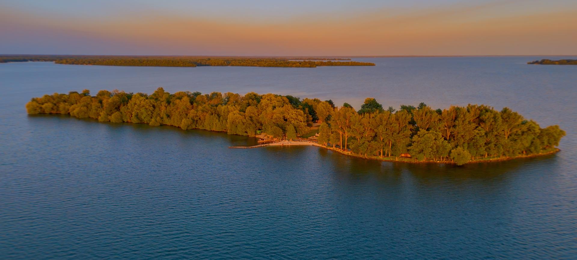 Goffatt Island  + 4739 Cedar Point Lane, Orillia – Private island in Ontario, Canada