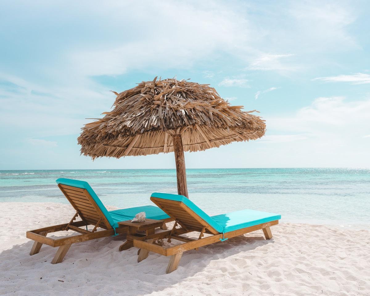Manta Island Resort – Private island in Belize, Central America