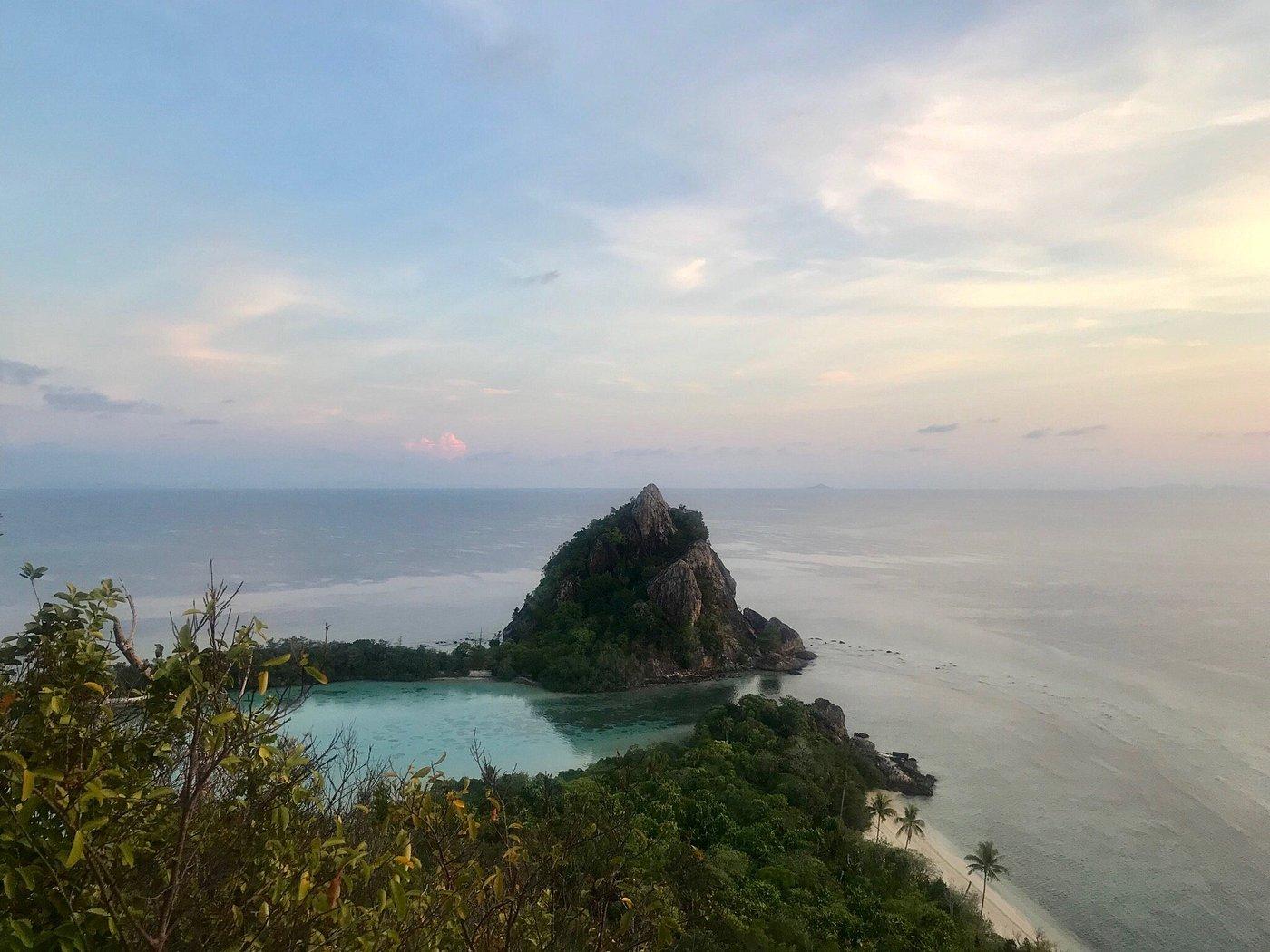 Bawah Reserve – Private island in Indonesia, Asia & Middle East