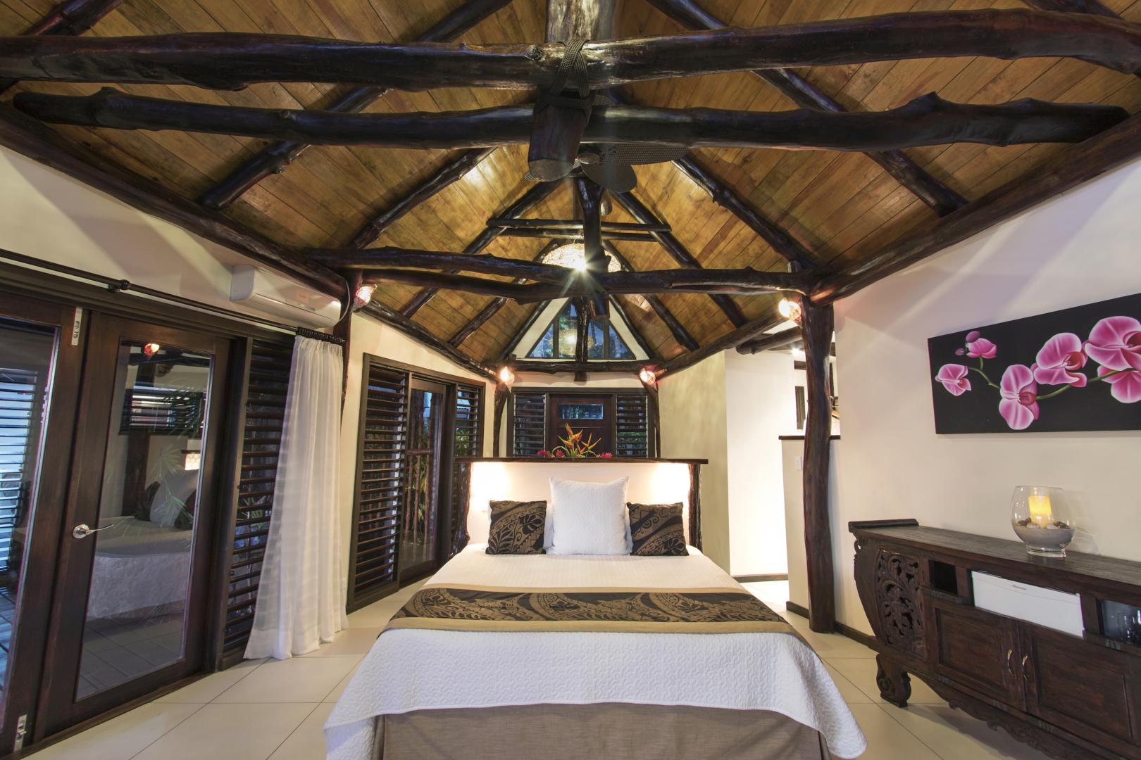 Savasi Island Resort – Private island in Fiji, South Pacific