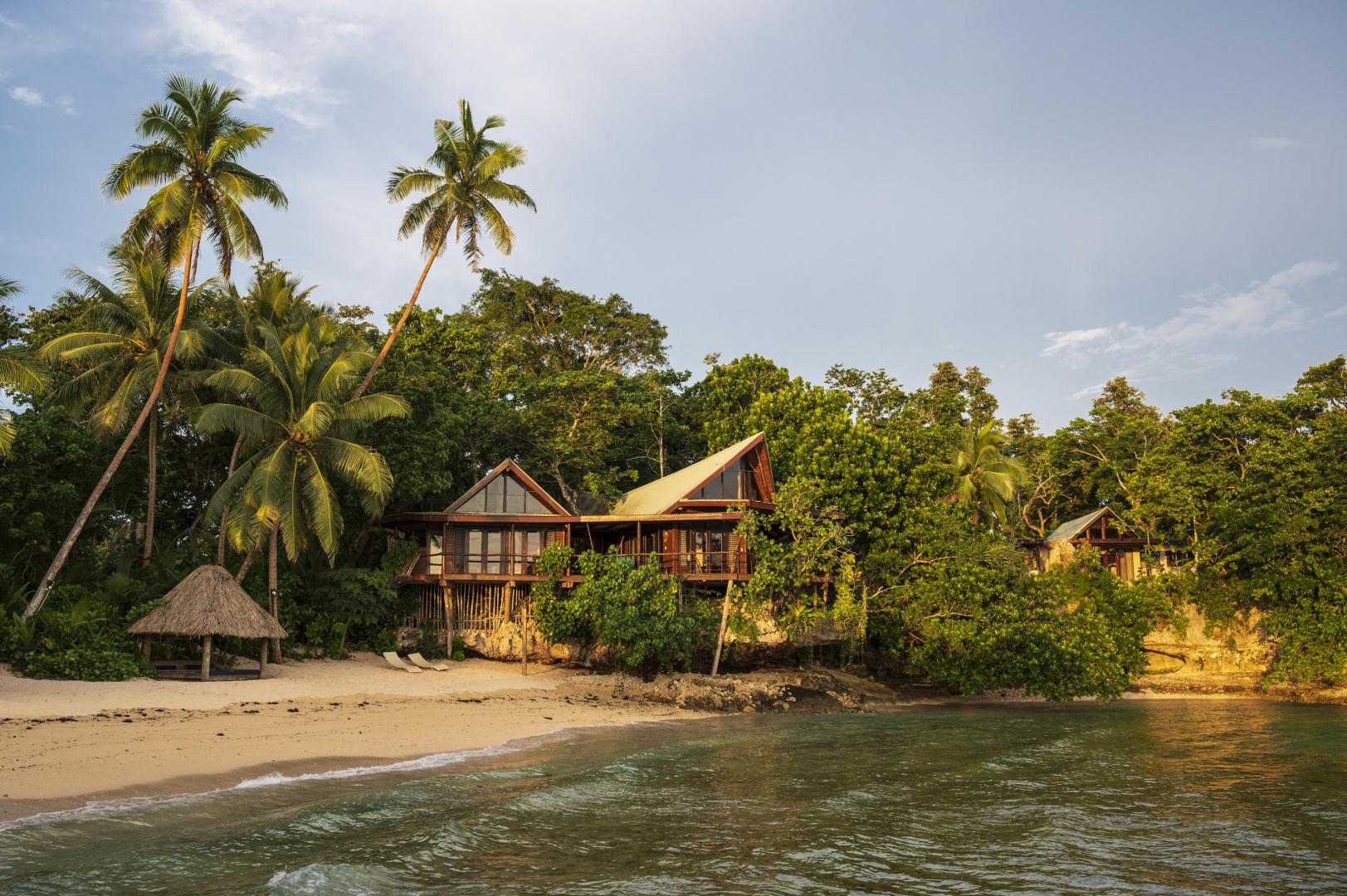 Savasi Island Resort – Private island in Fiji, South Pacific