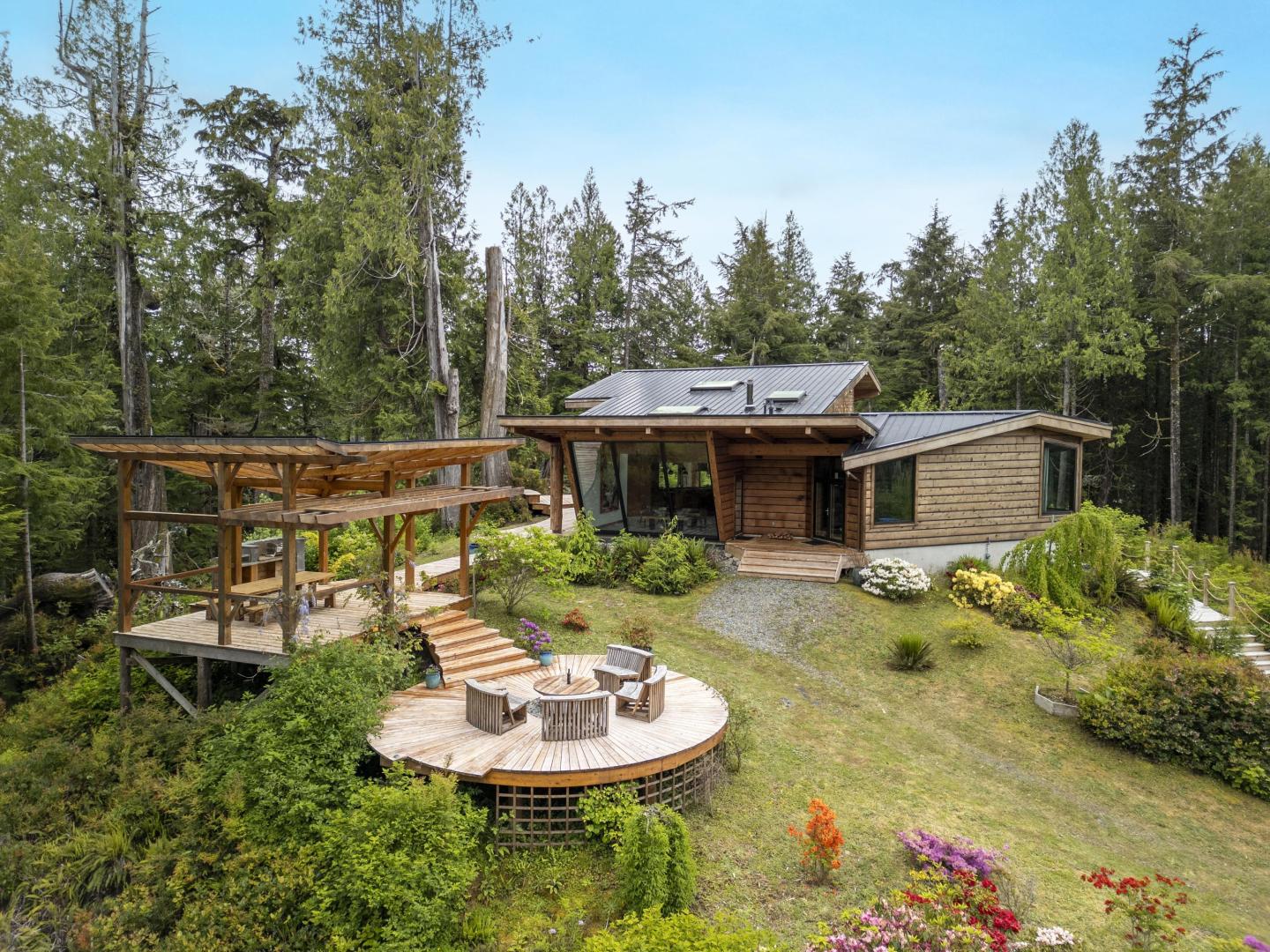 Neilson Island, Tofino BC – Private island in British Columbia, Canada