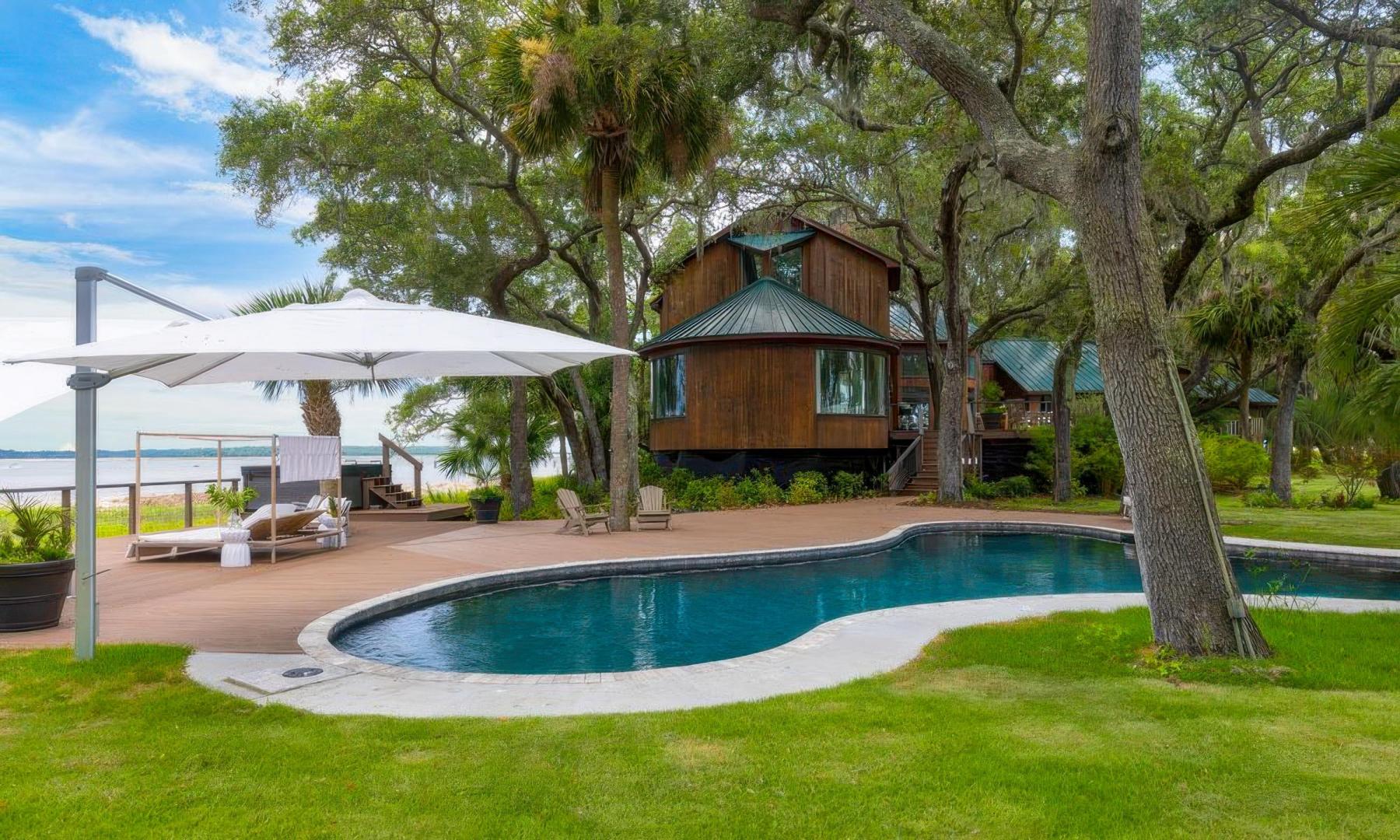Buck Island – Private island in South Carolina, United States