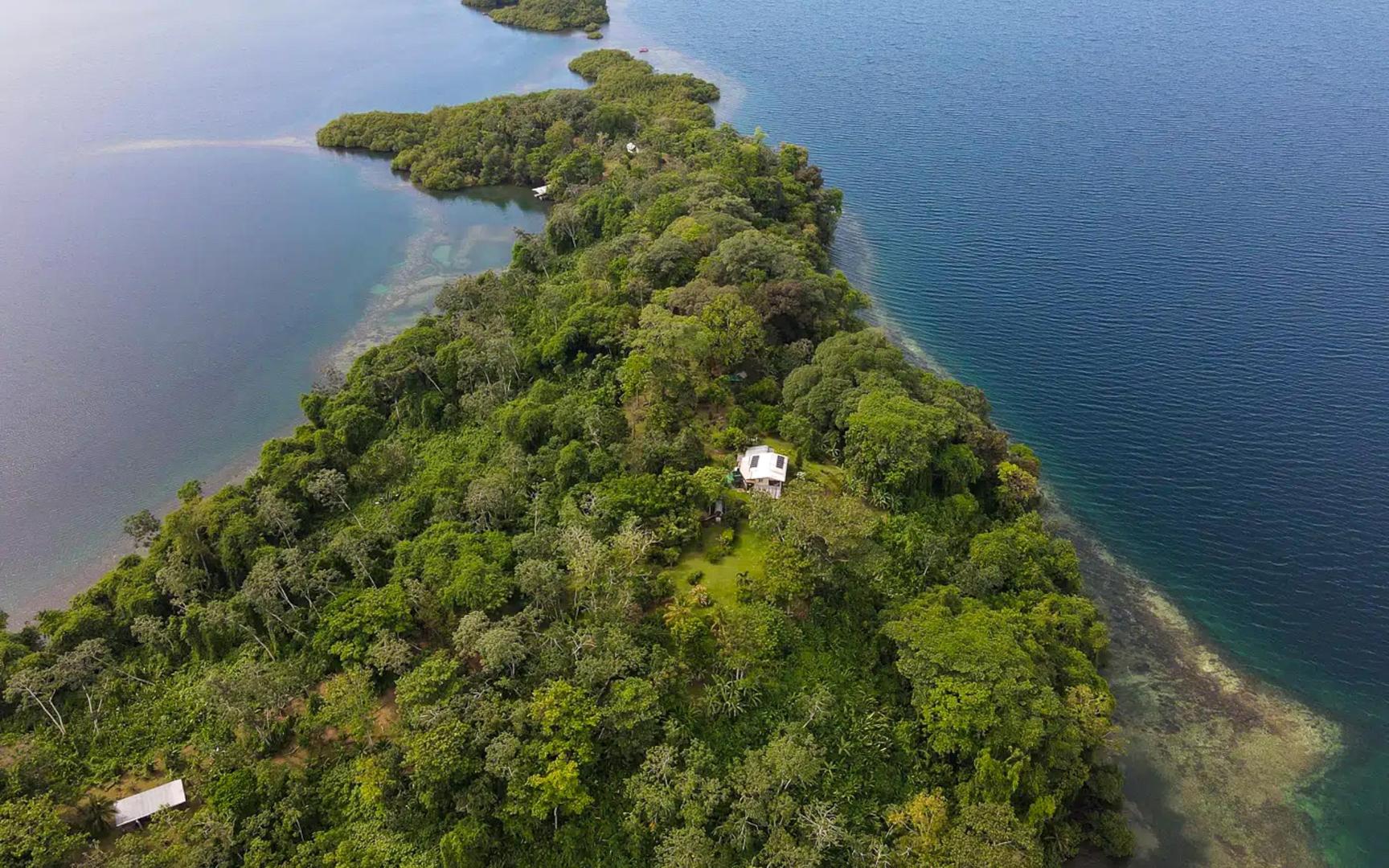 Cayo Roldán – Private island in Panama, Central America
