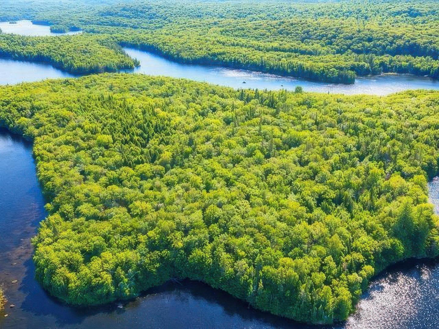 Great Bay Island – Private island in Quebec, Canada