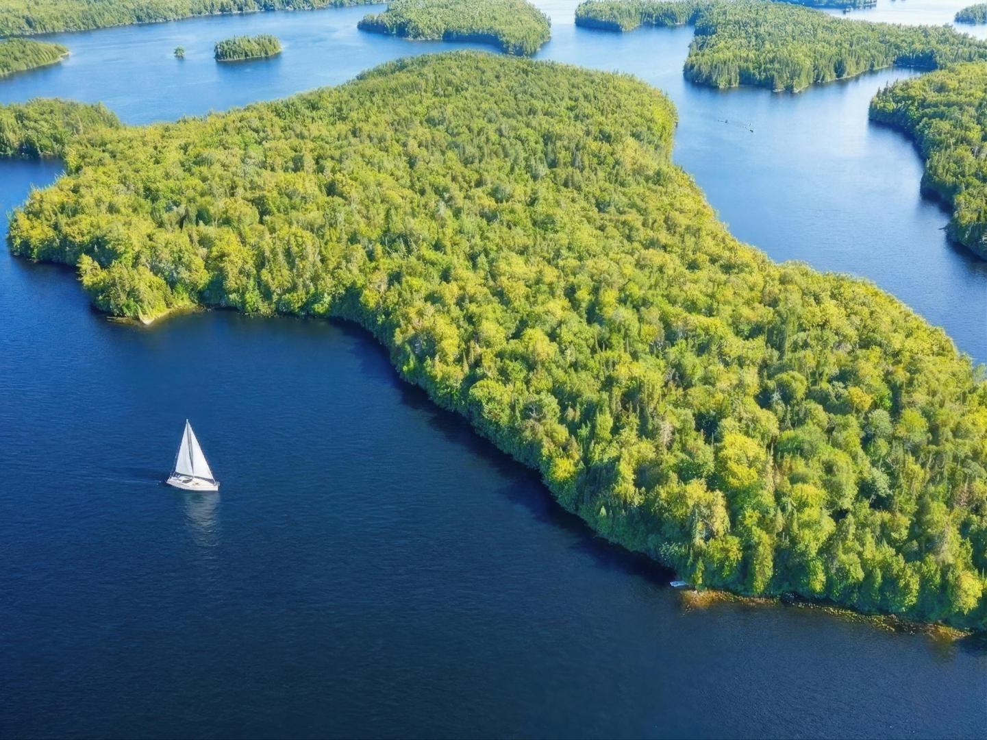 Great Bay Island – Private island in Quebec, Canada