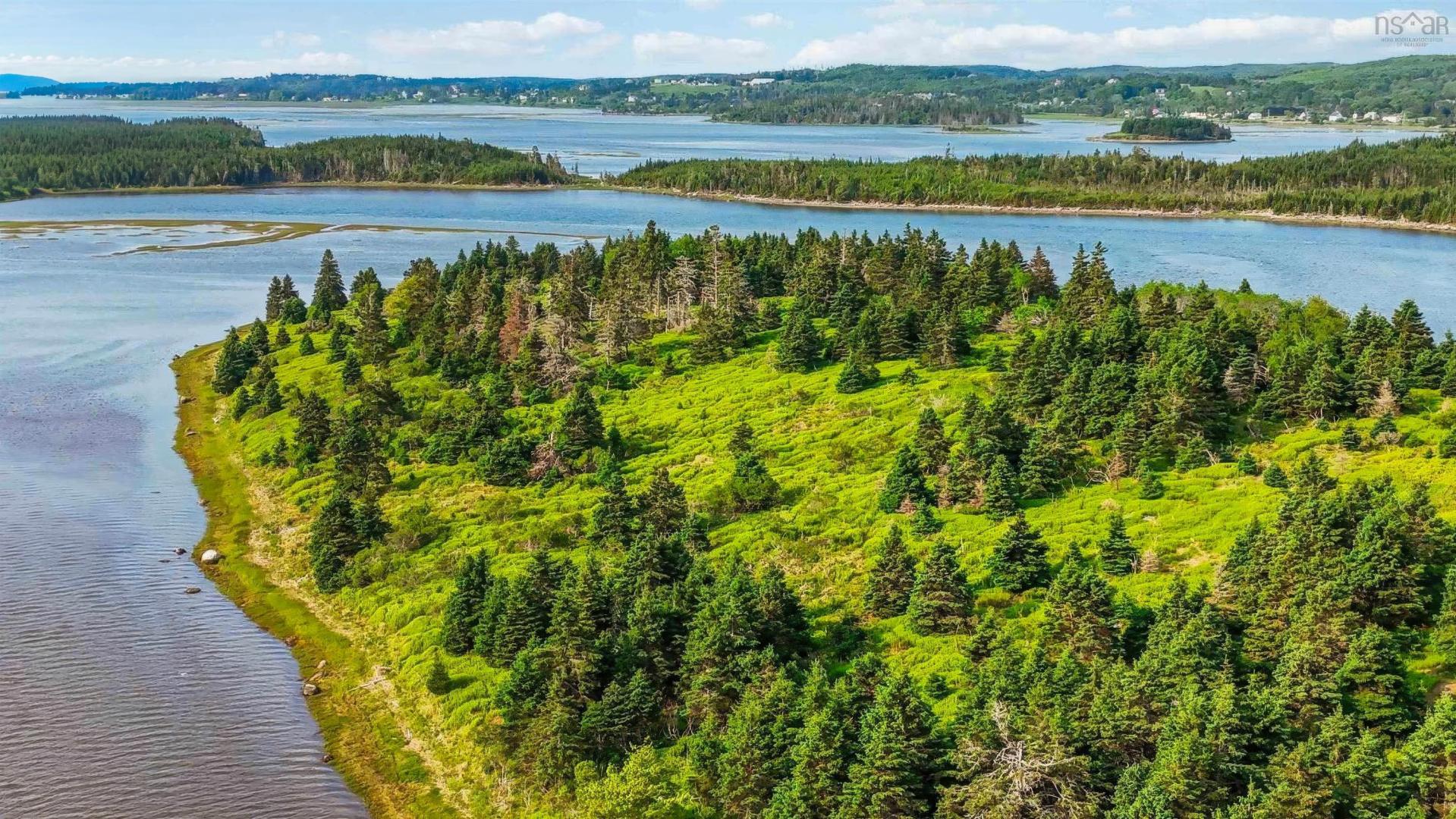 MacLellon’s Island – Private island in Nova Scotia, Canada