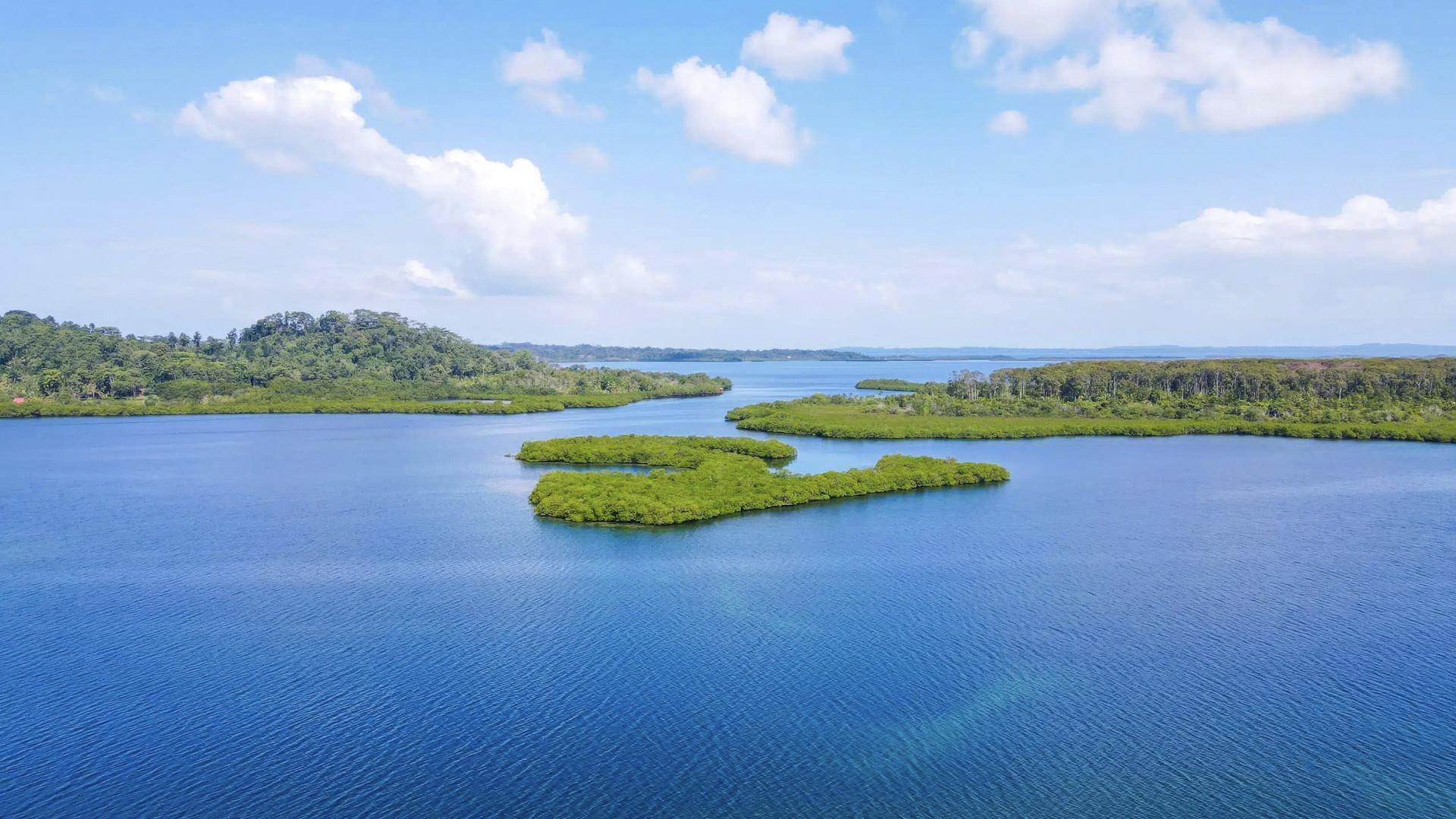 Om Island – Private island in Panama, Central America