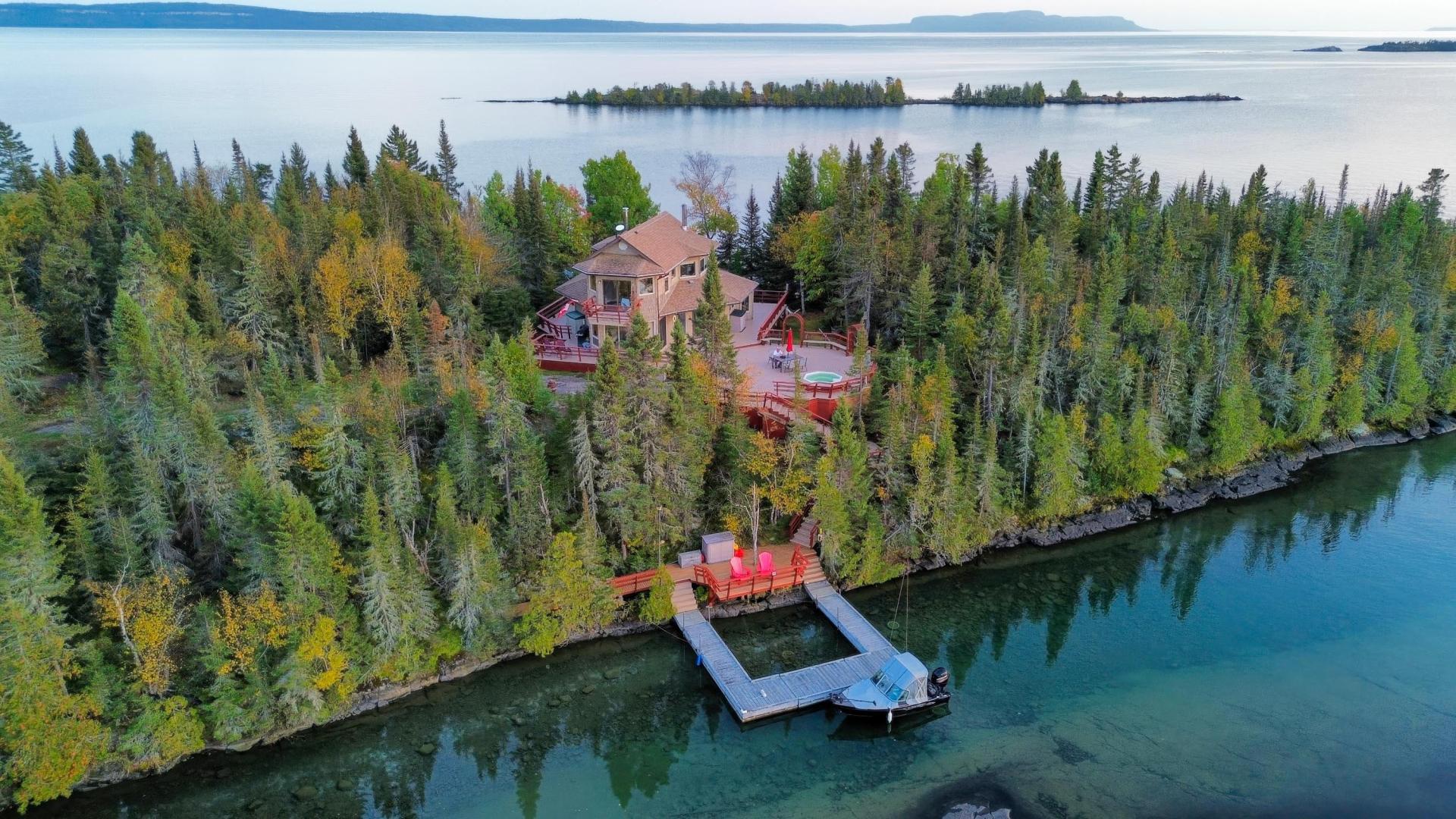 Palette Island – Private island in Northern Ontario, Ontario, Canada
