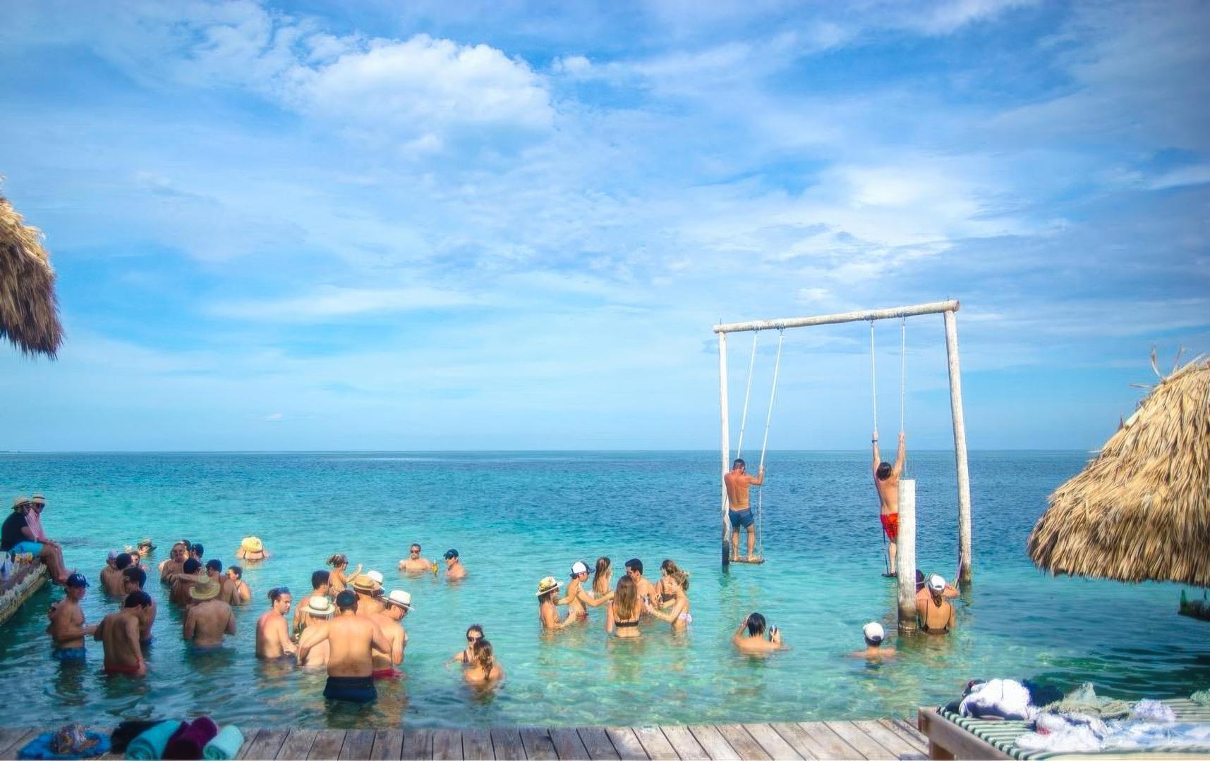Placencia Reef Caye Resort – Private island in Belize, Central America