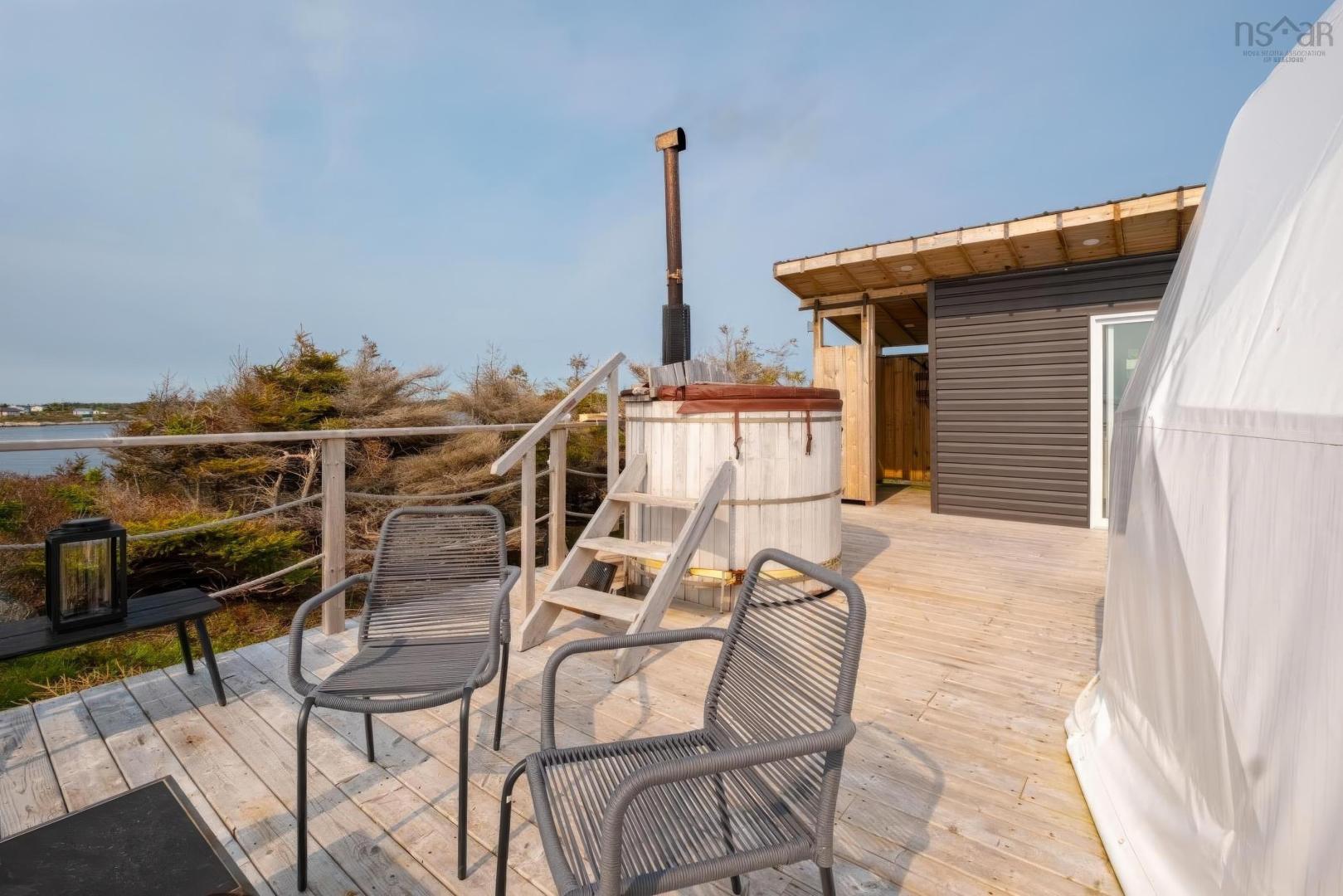Simmons Island – Private island in Nova Scotia, Canada